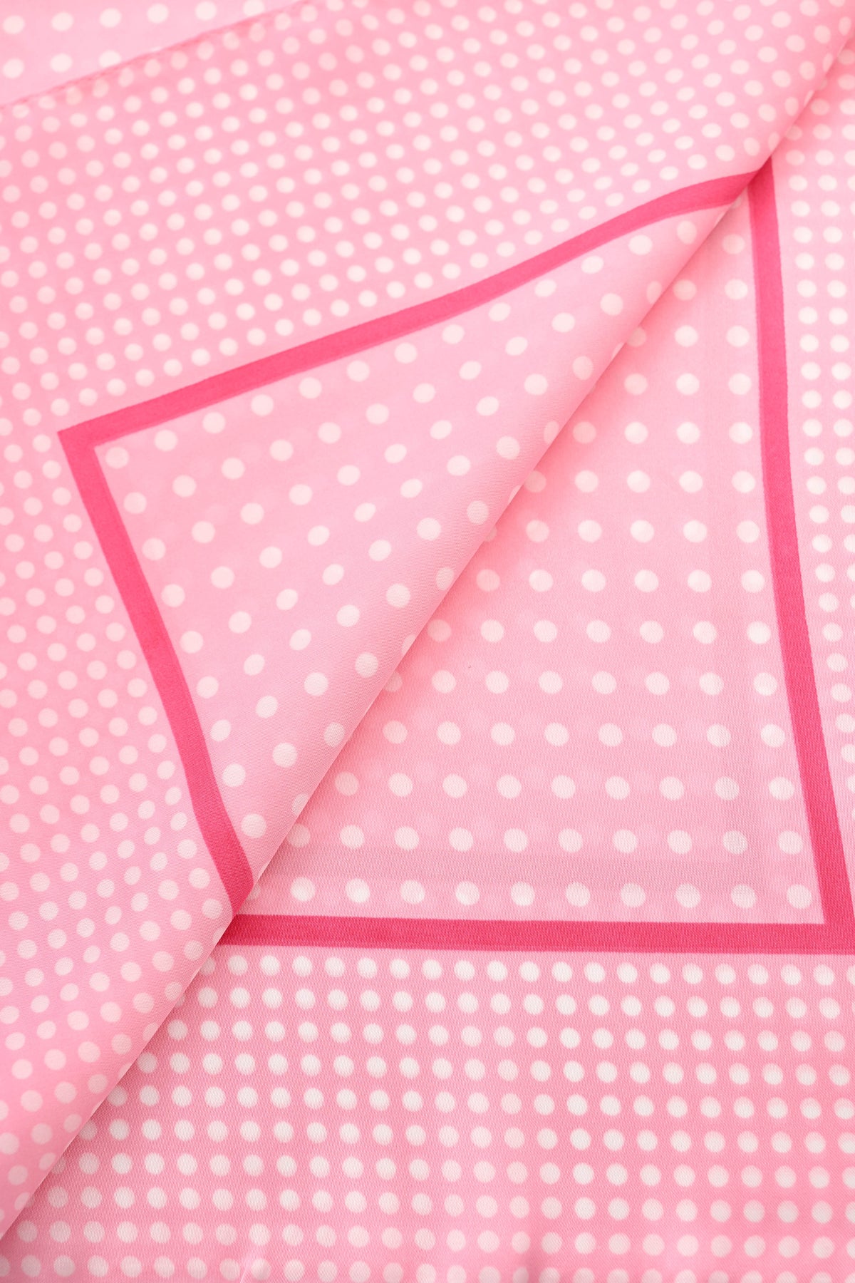 Kort sjaaltje polka dots mix roze