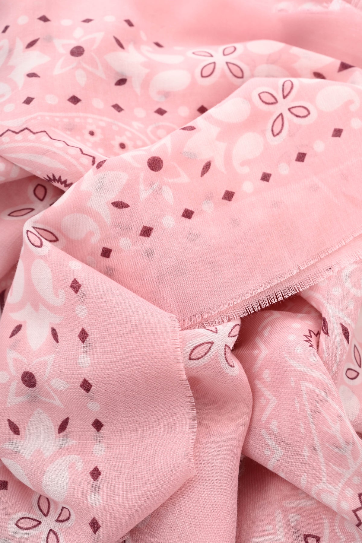 Vierkante sjaal grote paisley lichtroze