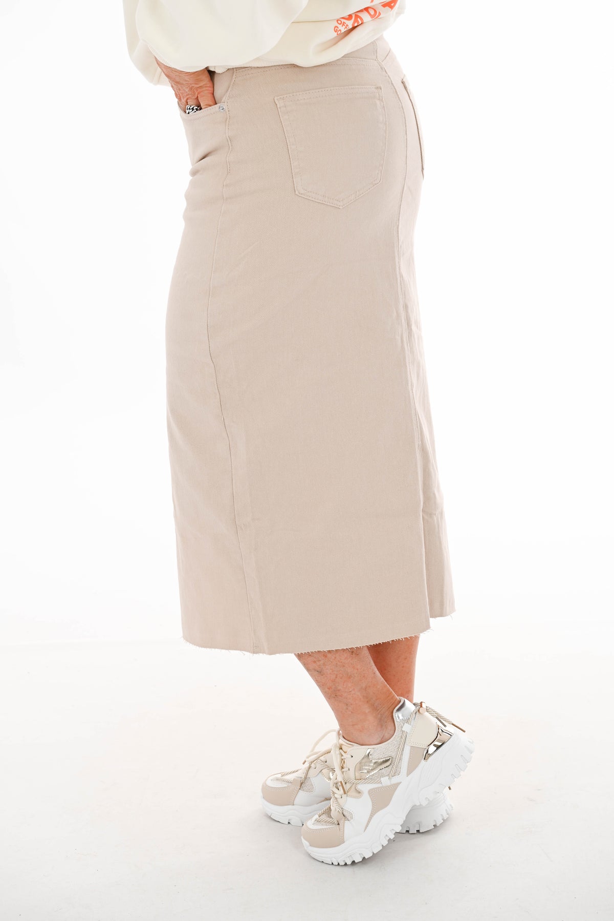 VS Miss rok hoge split beige