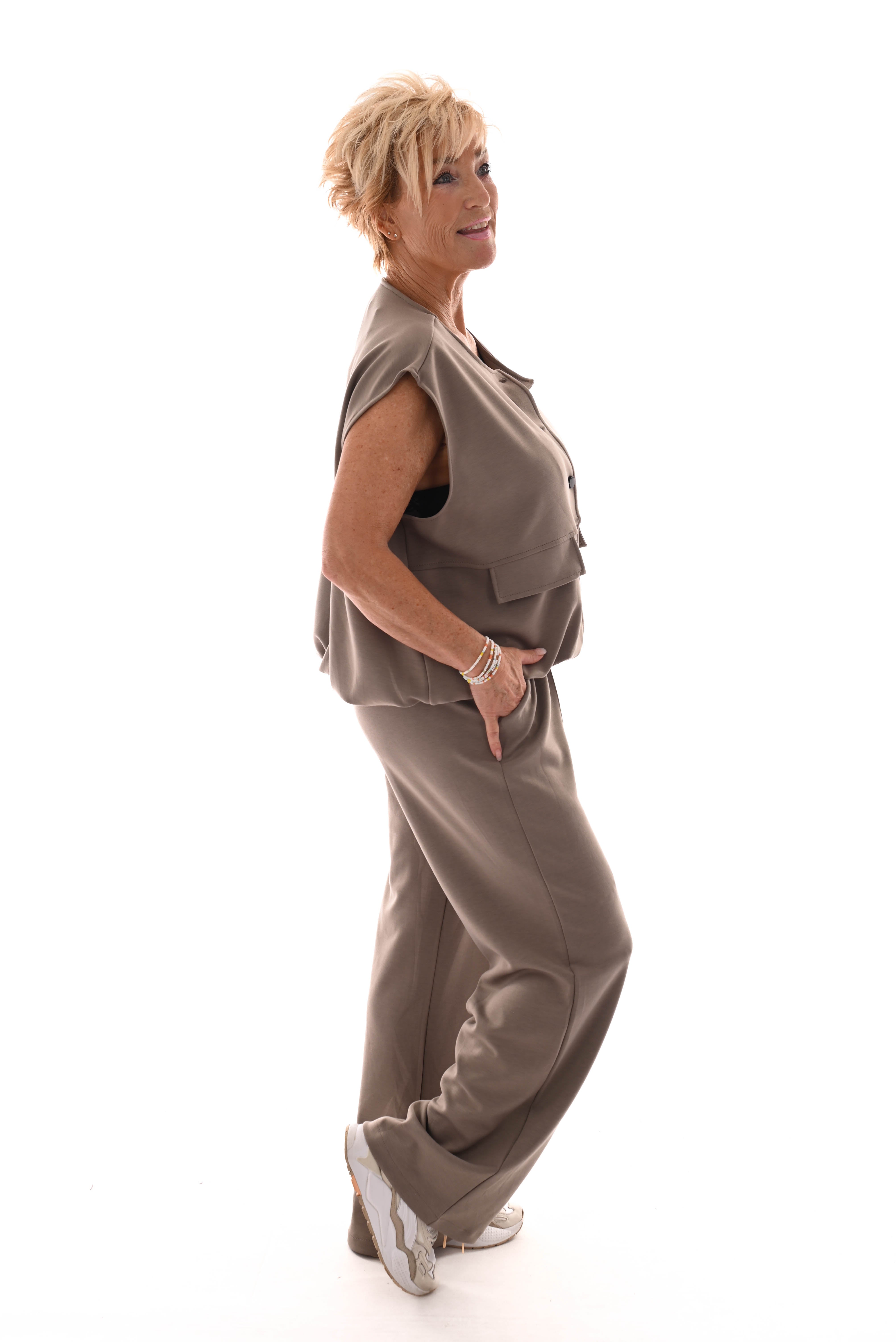 Tweedelig pak gilet knopen taupe