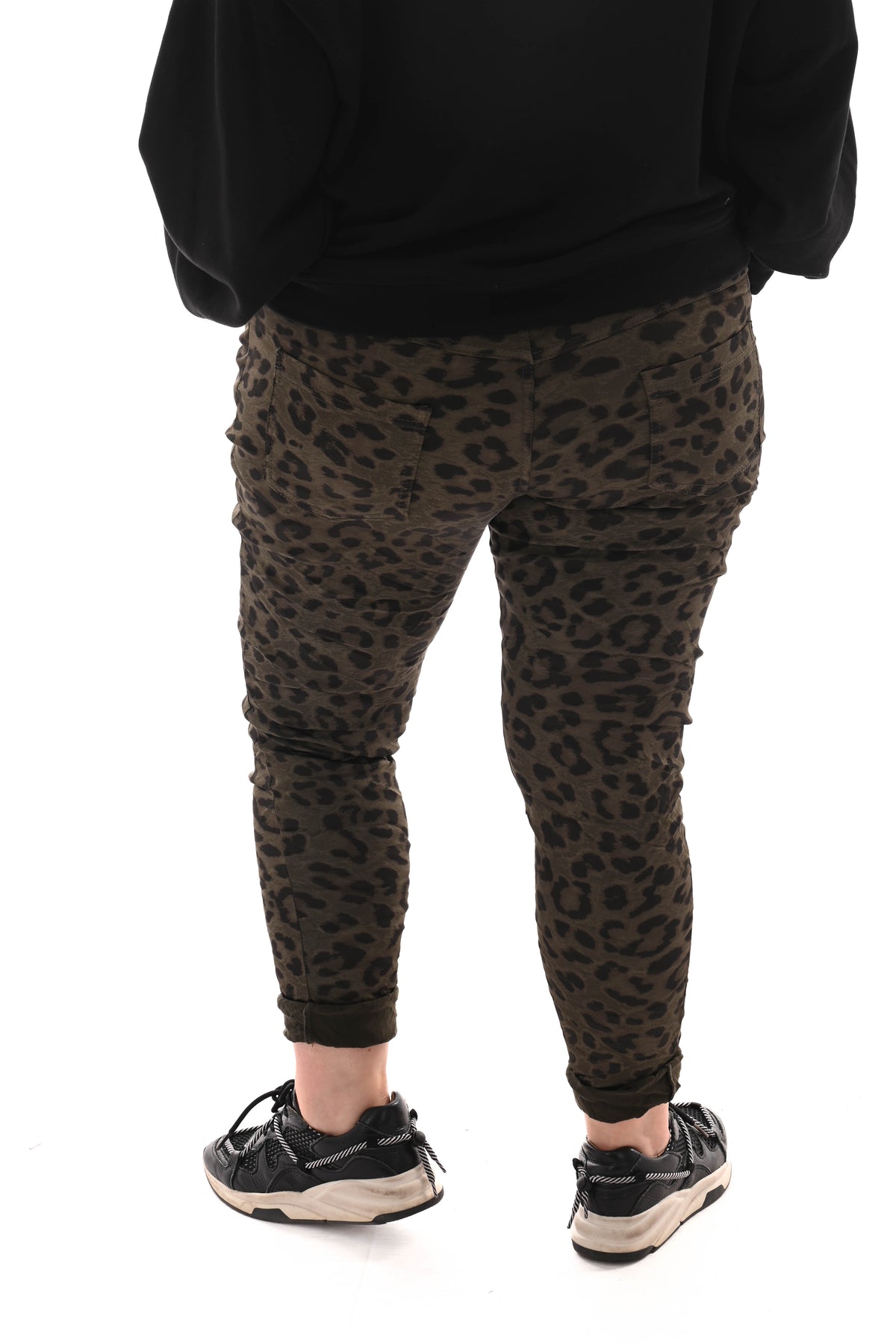 Silky stretchbroek panterprint legergroen