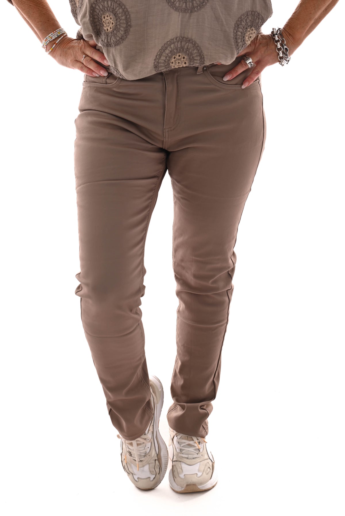 Norfy coated taupe