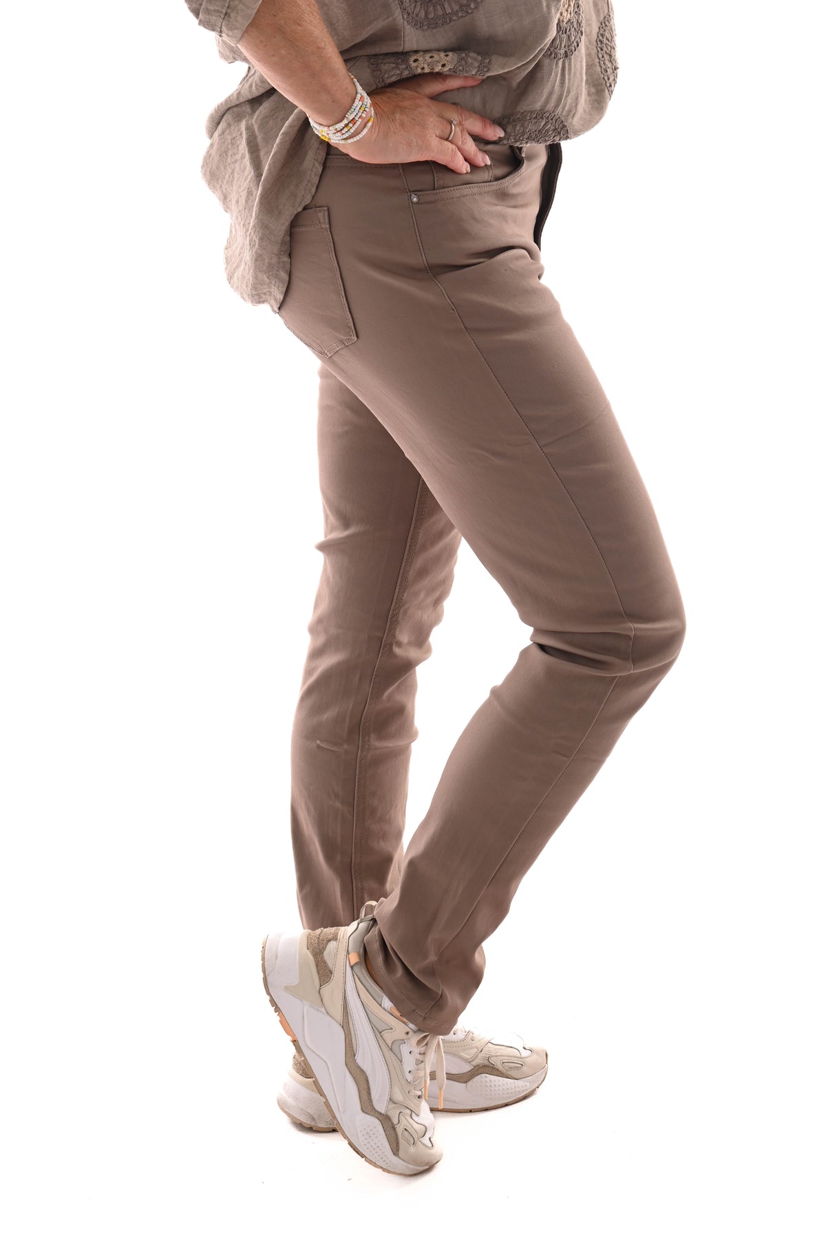 Norfy coated taupe