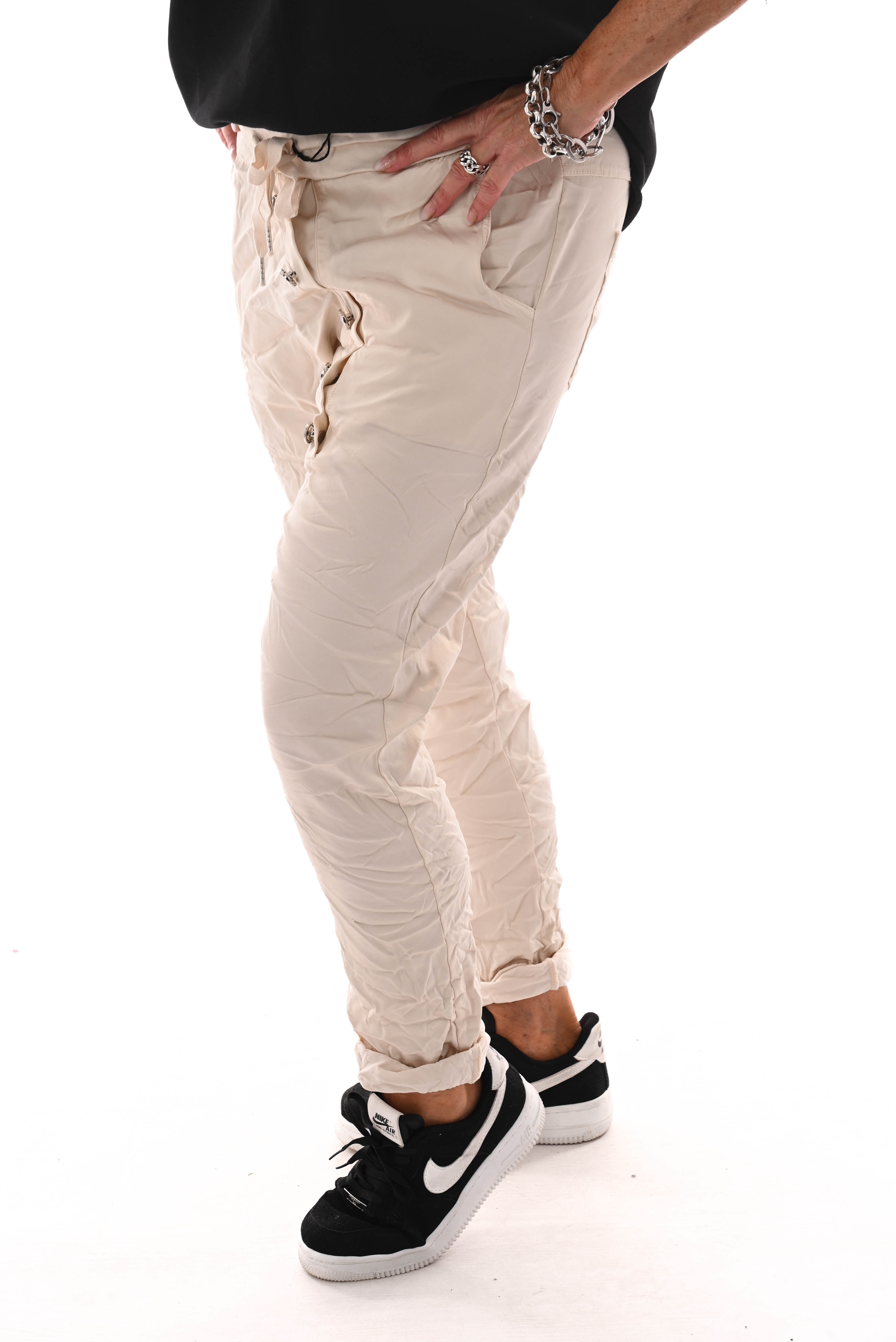 Stretchbroek silky knopen creme