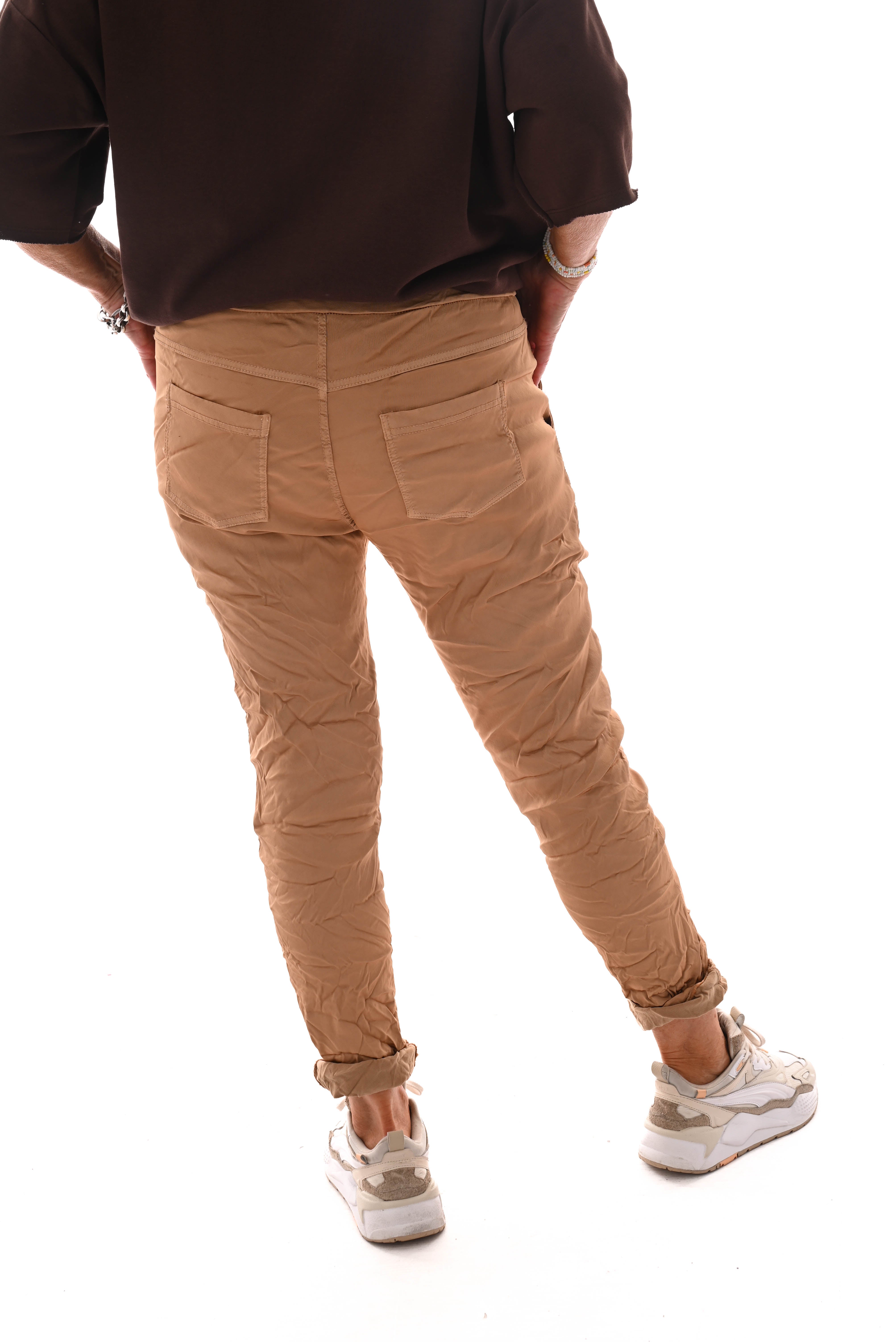 Stretchbroek silky knopen camel