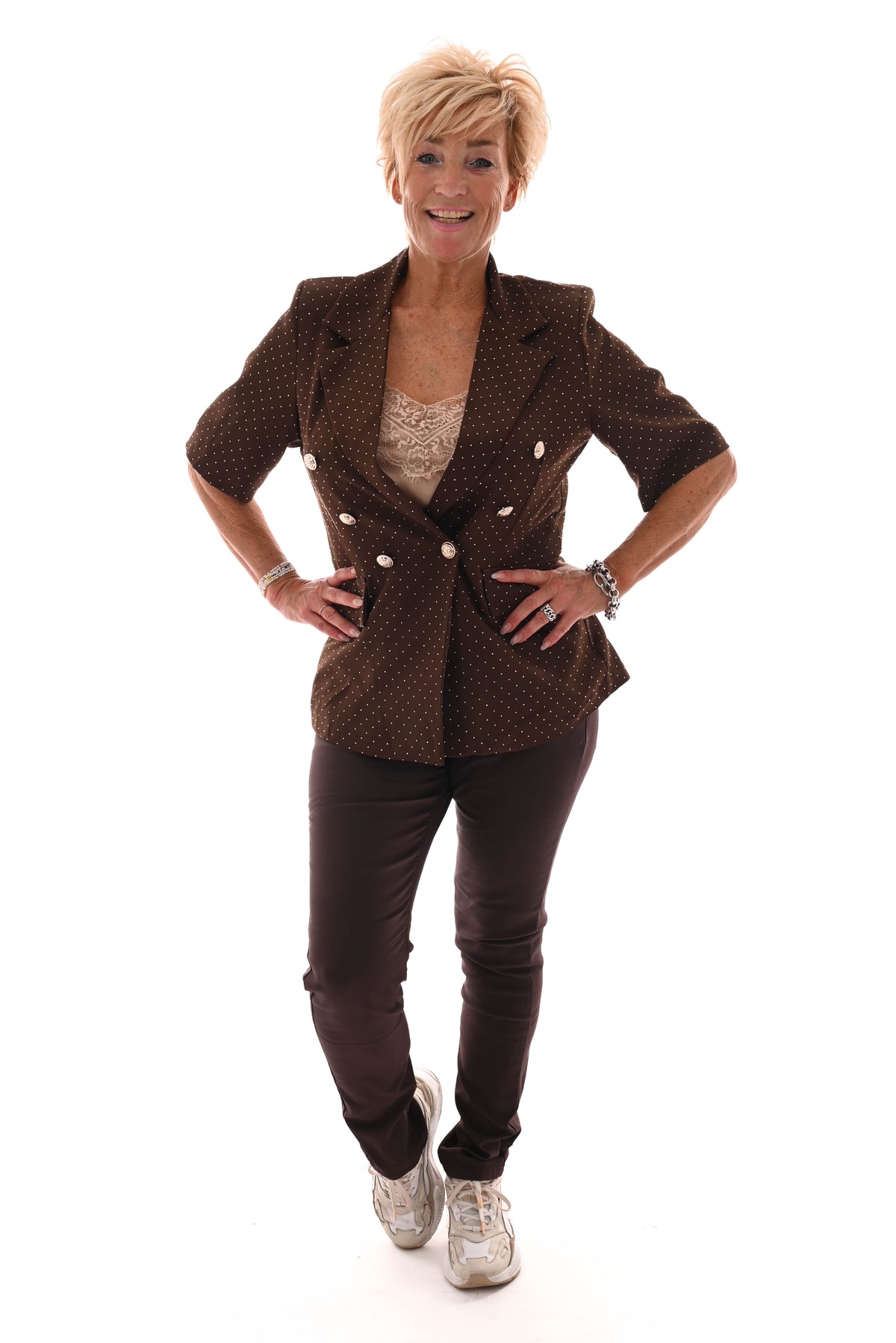 Blazer korte mouwen strass en knopen bruin