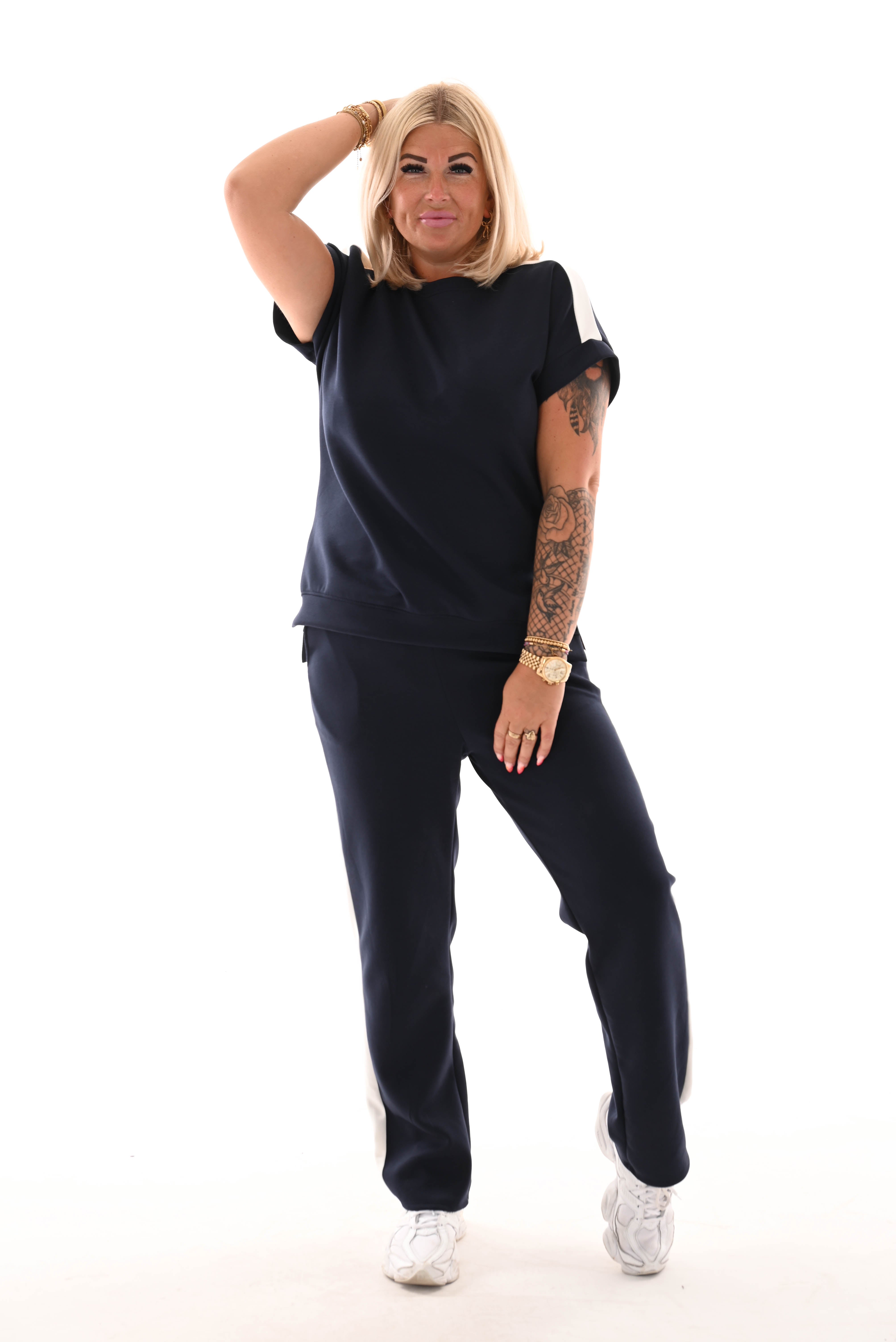 Tweedelig set met bies korte mouwen marineblauw
