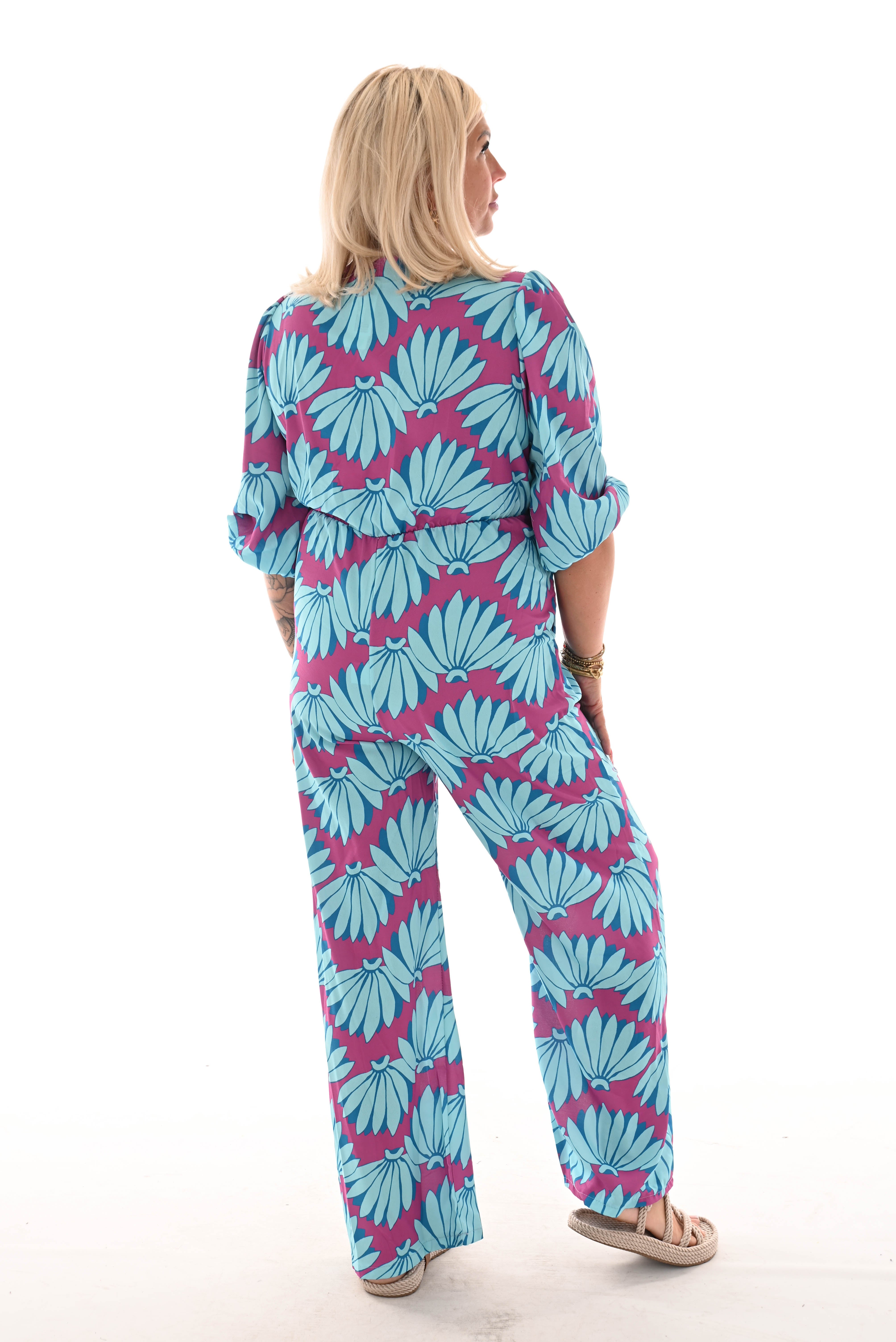 Jumpsuit overslag print bloemen magenta/blauw