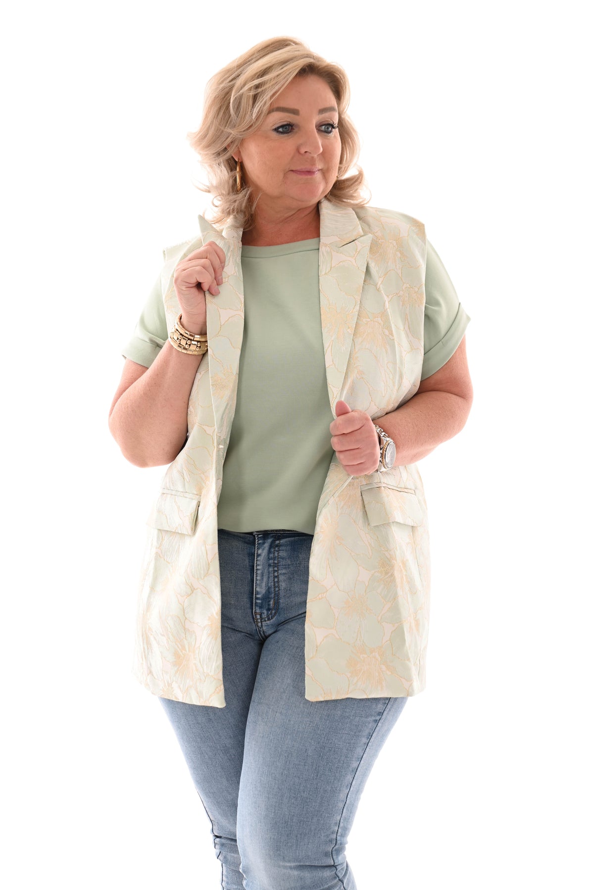 Gilet silky bloemen lichtgroen