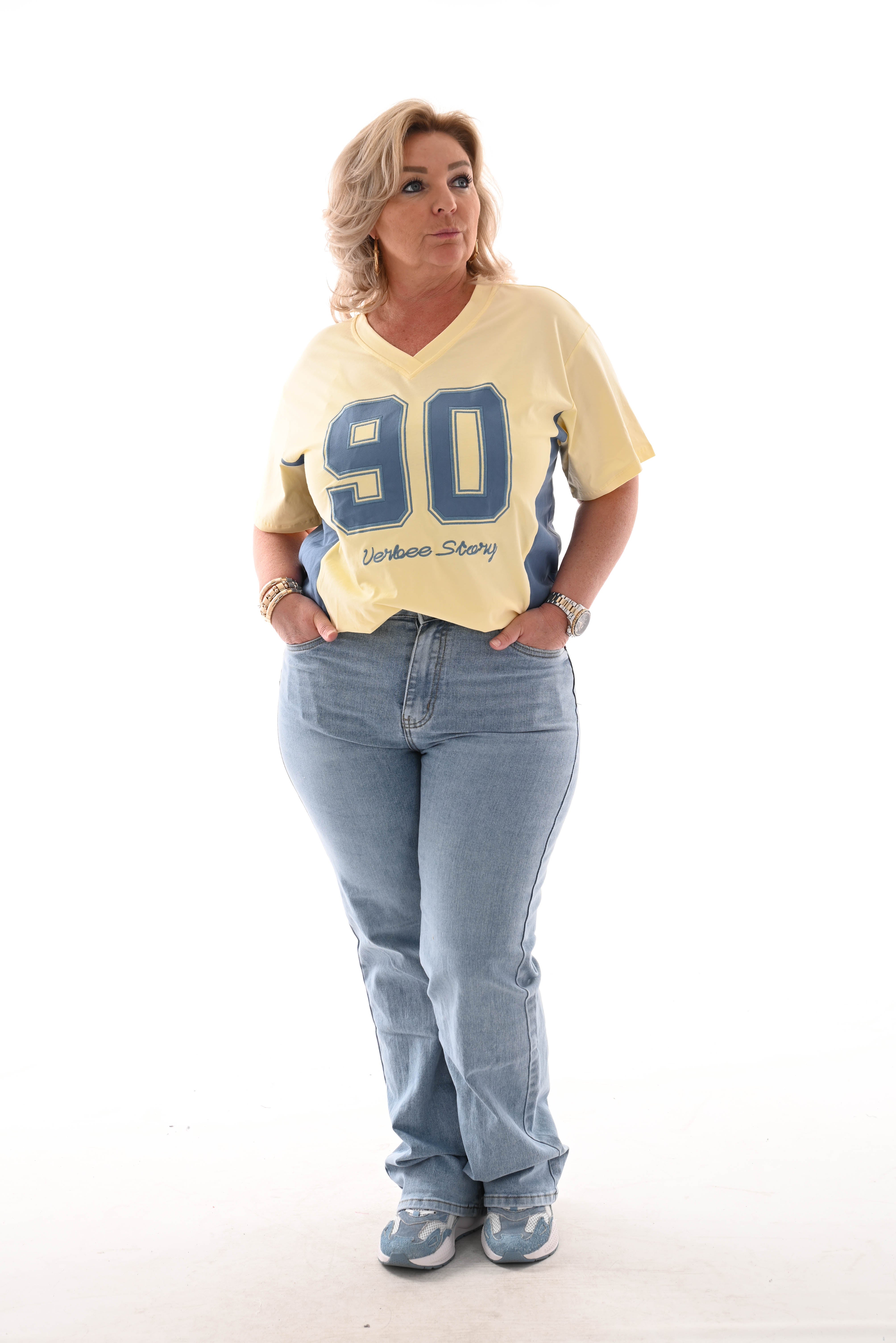 T-shirt ninety lichtgeel