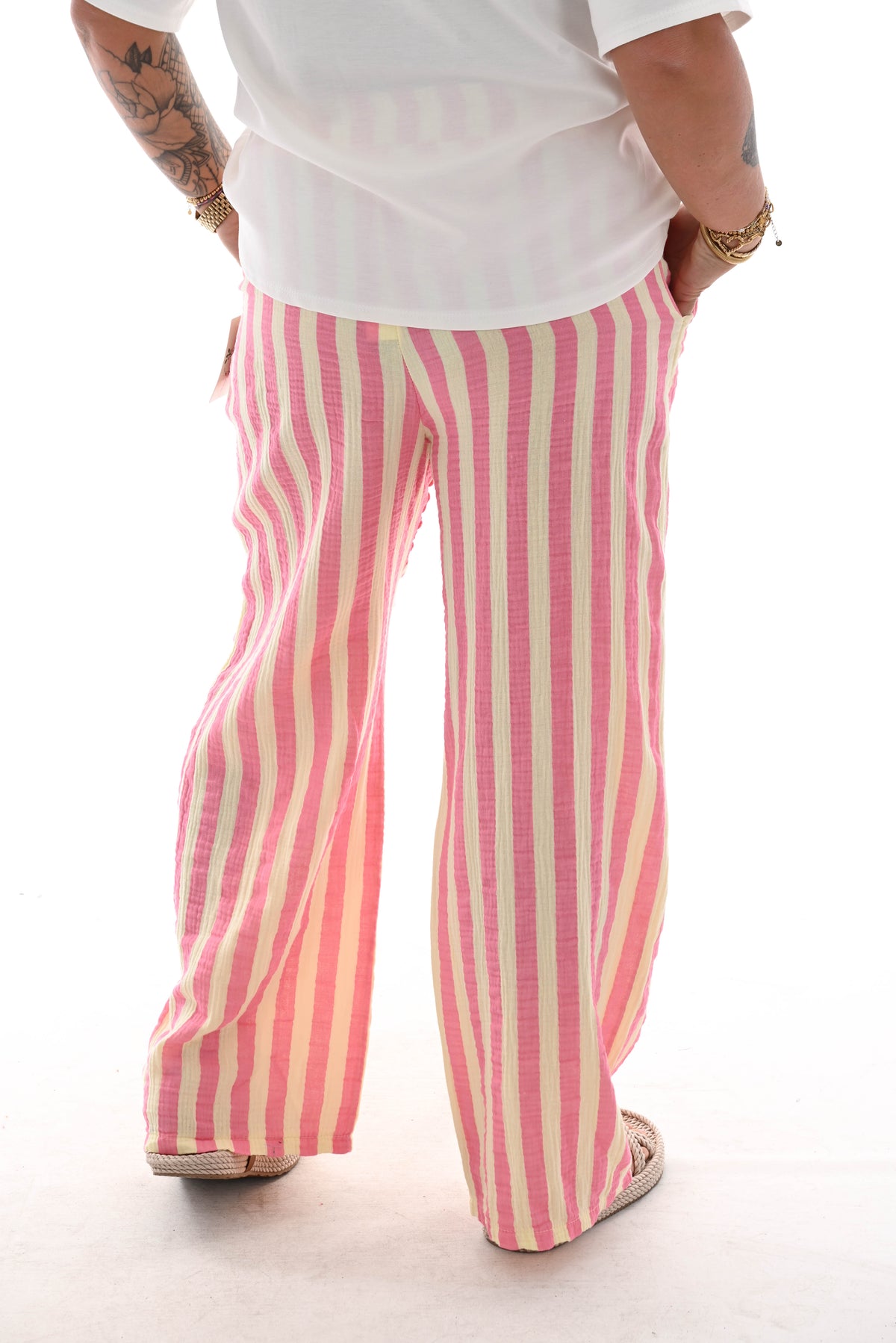 Katoenen wijde broek met strepen lichtgeel/roze