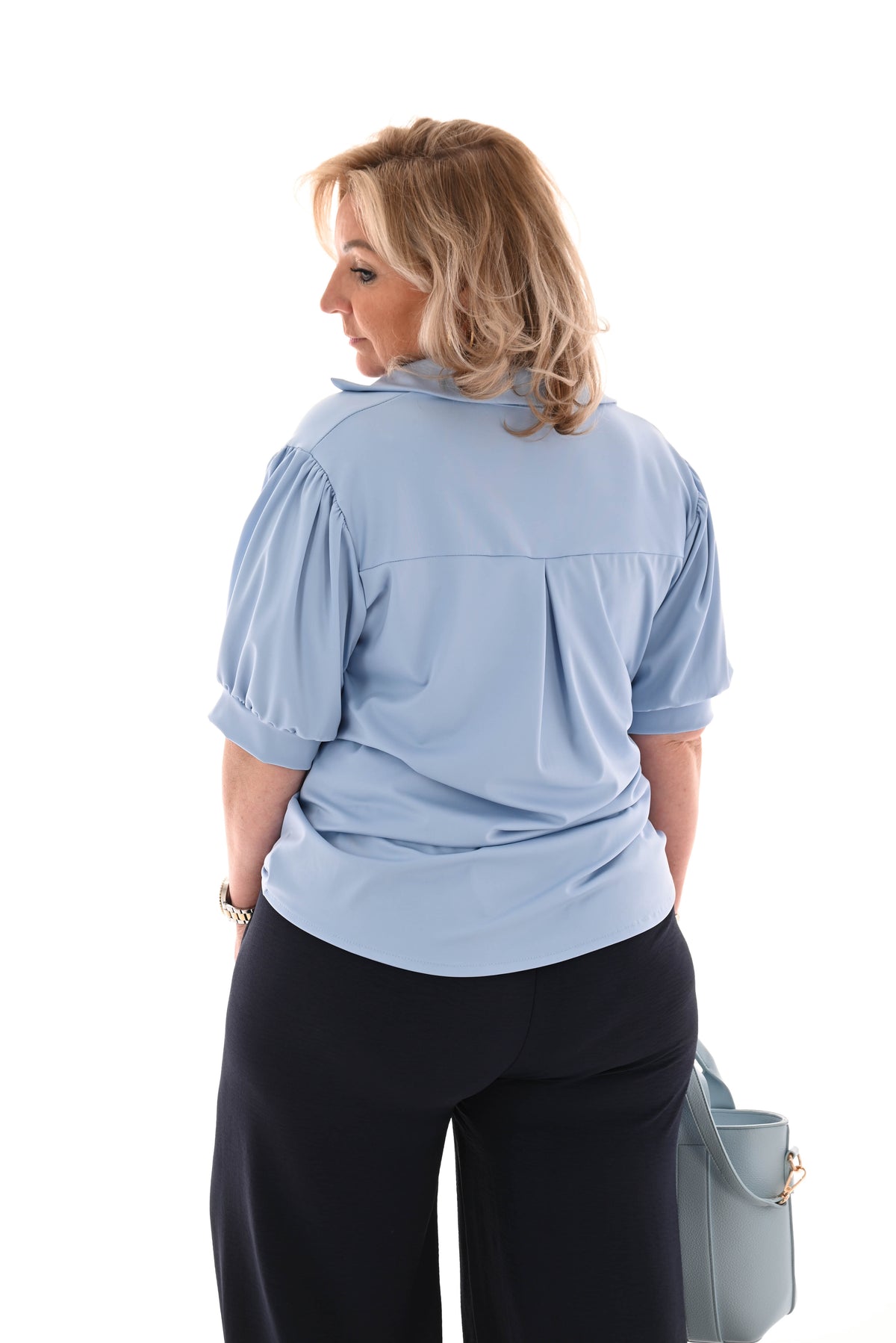 Blouse korte mouwen uni lichtblauw