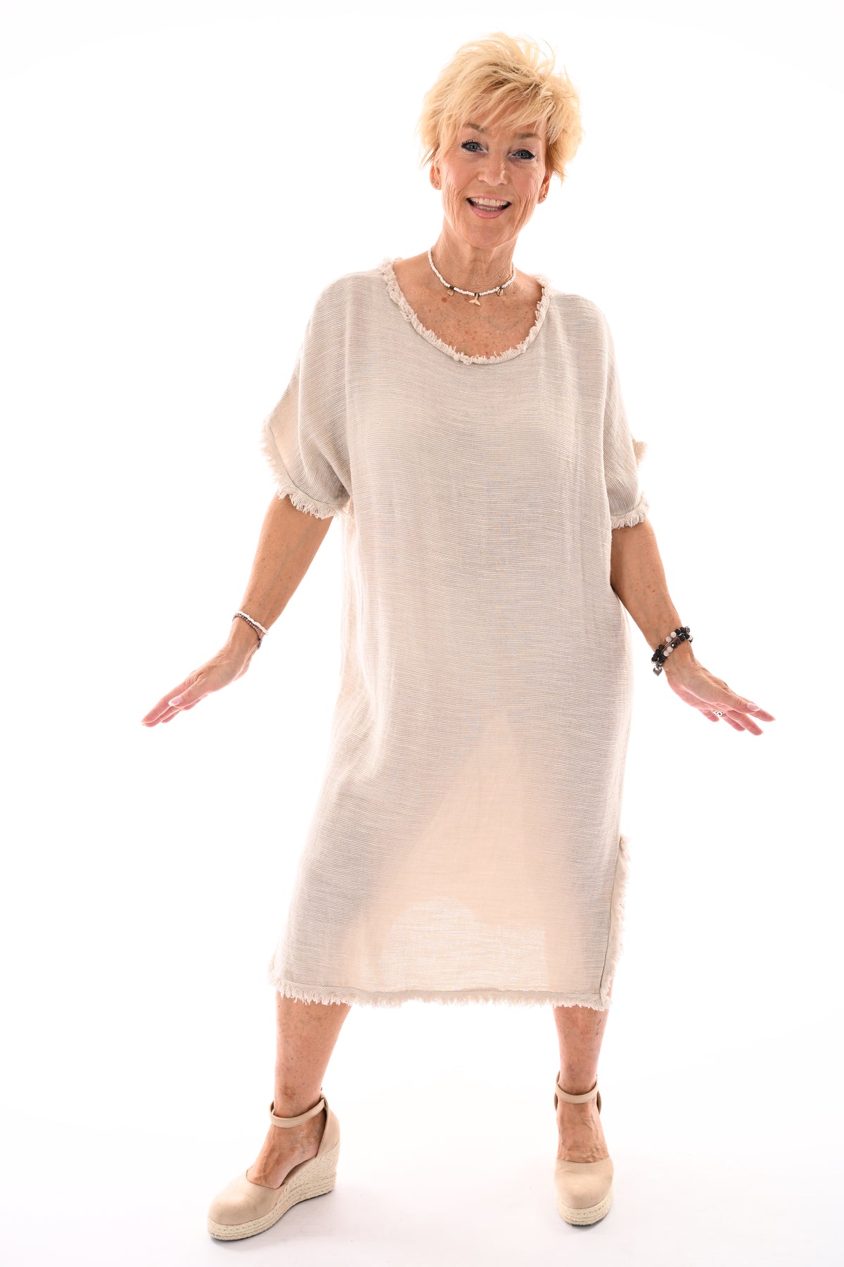 Jurk rafel randen beige