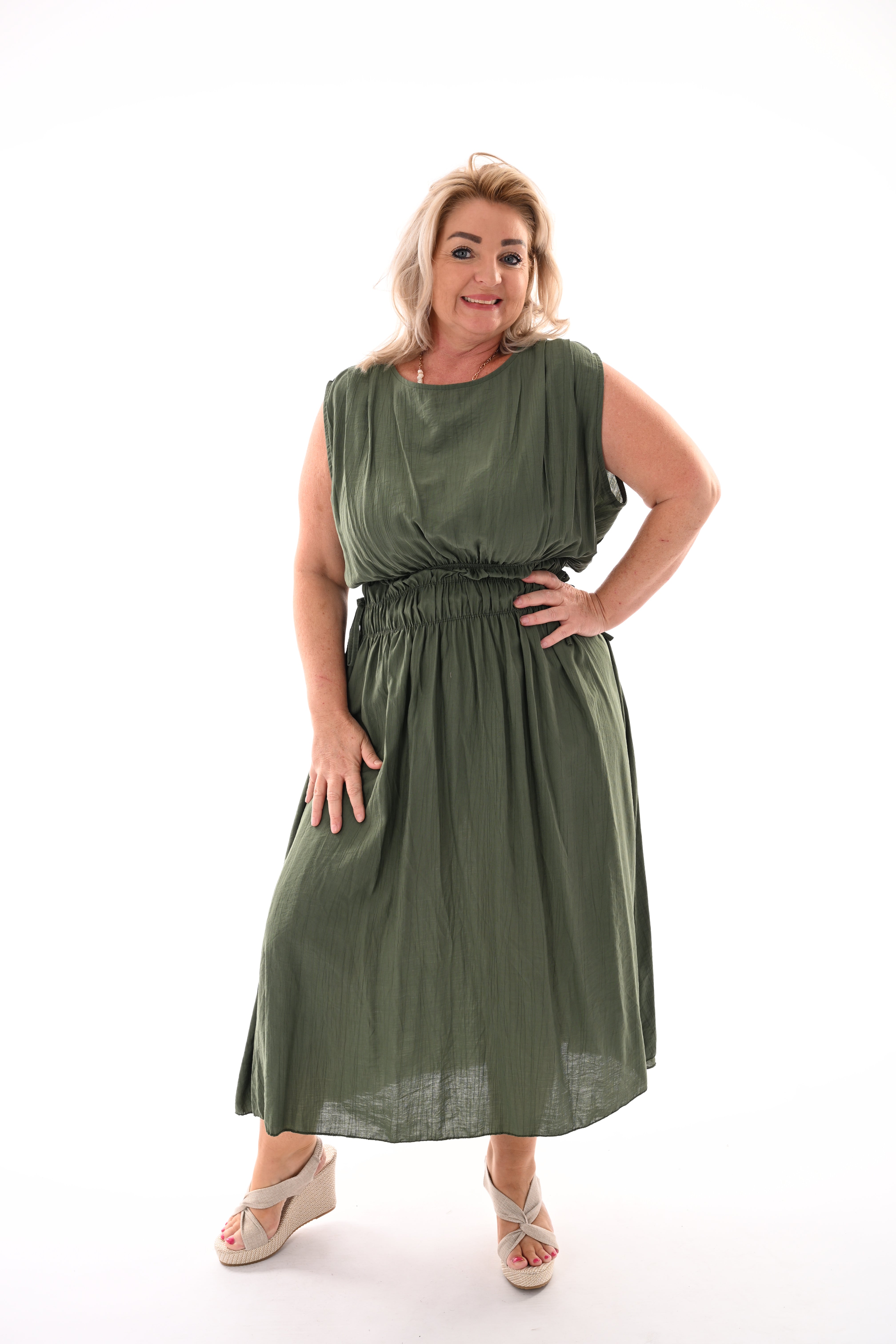 Lange jurk gedrapeerde taille legergroen