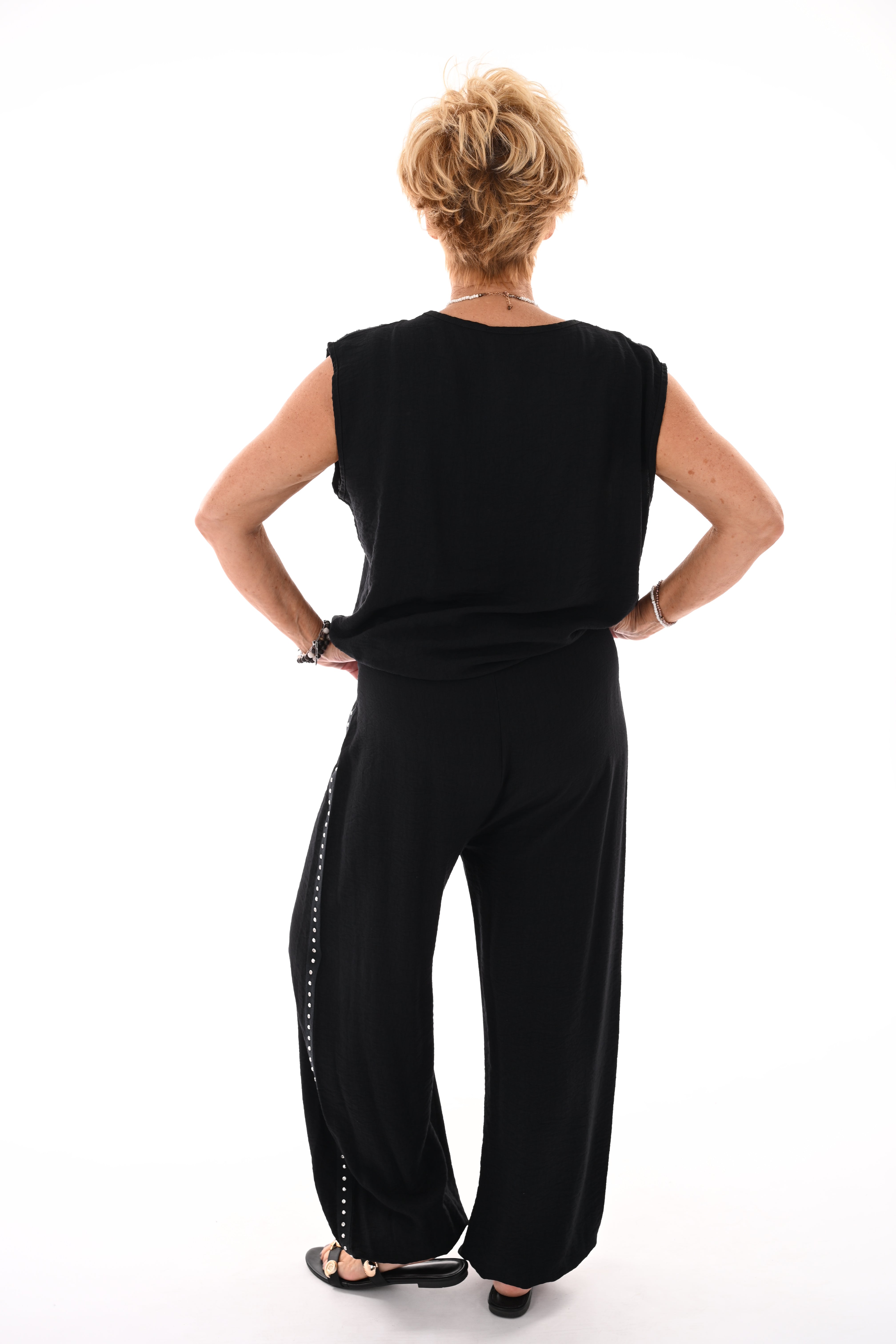 Tweedelig set korte pof top met studs zwart