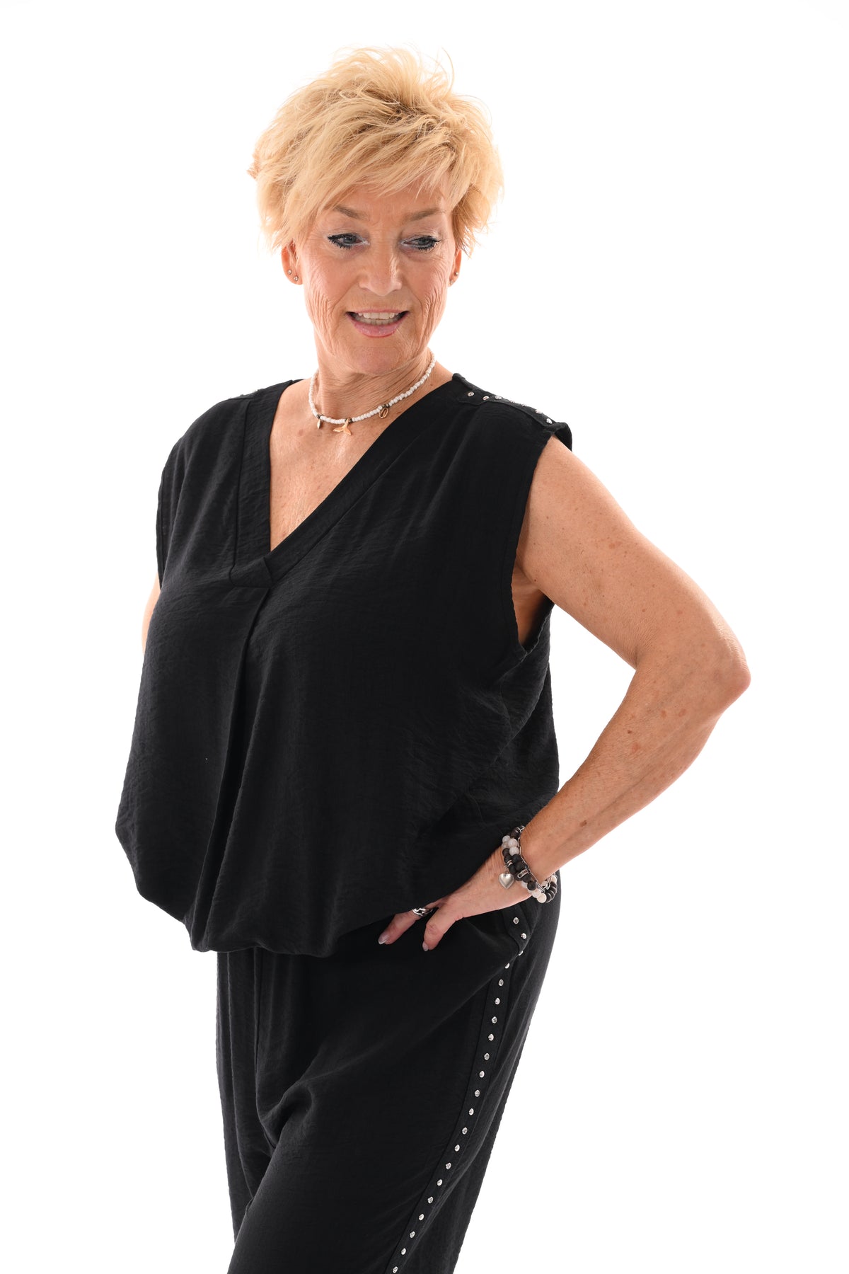 Tweedelig set korte pof top met studs zwart