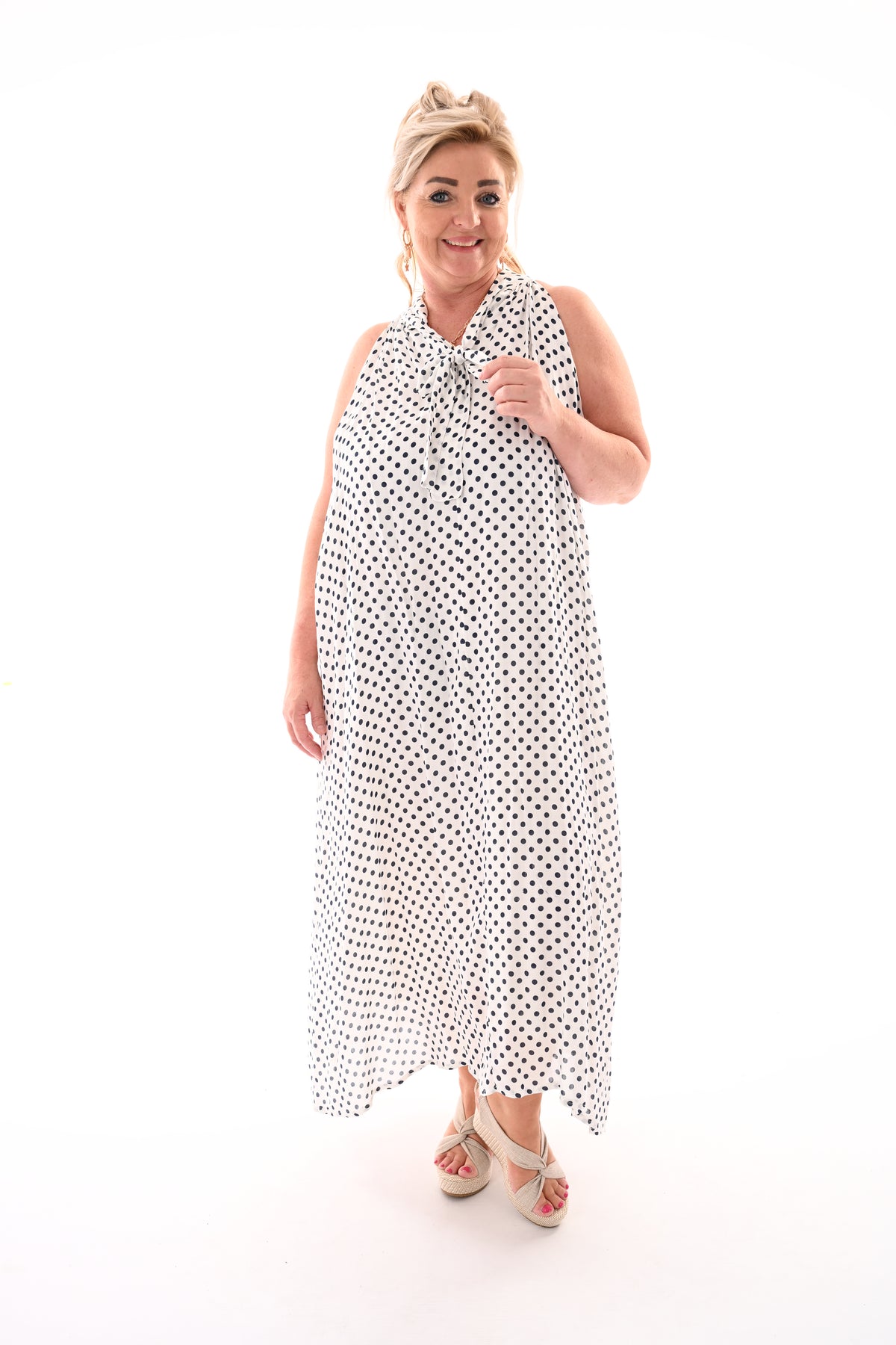 Halter jurk met strik en dots wit/marineblauw