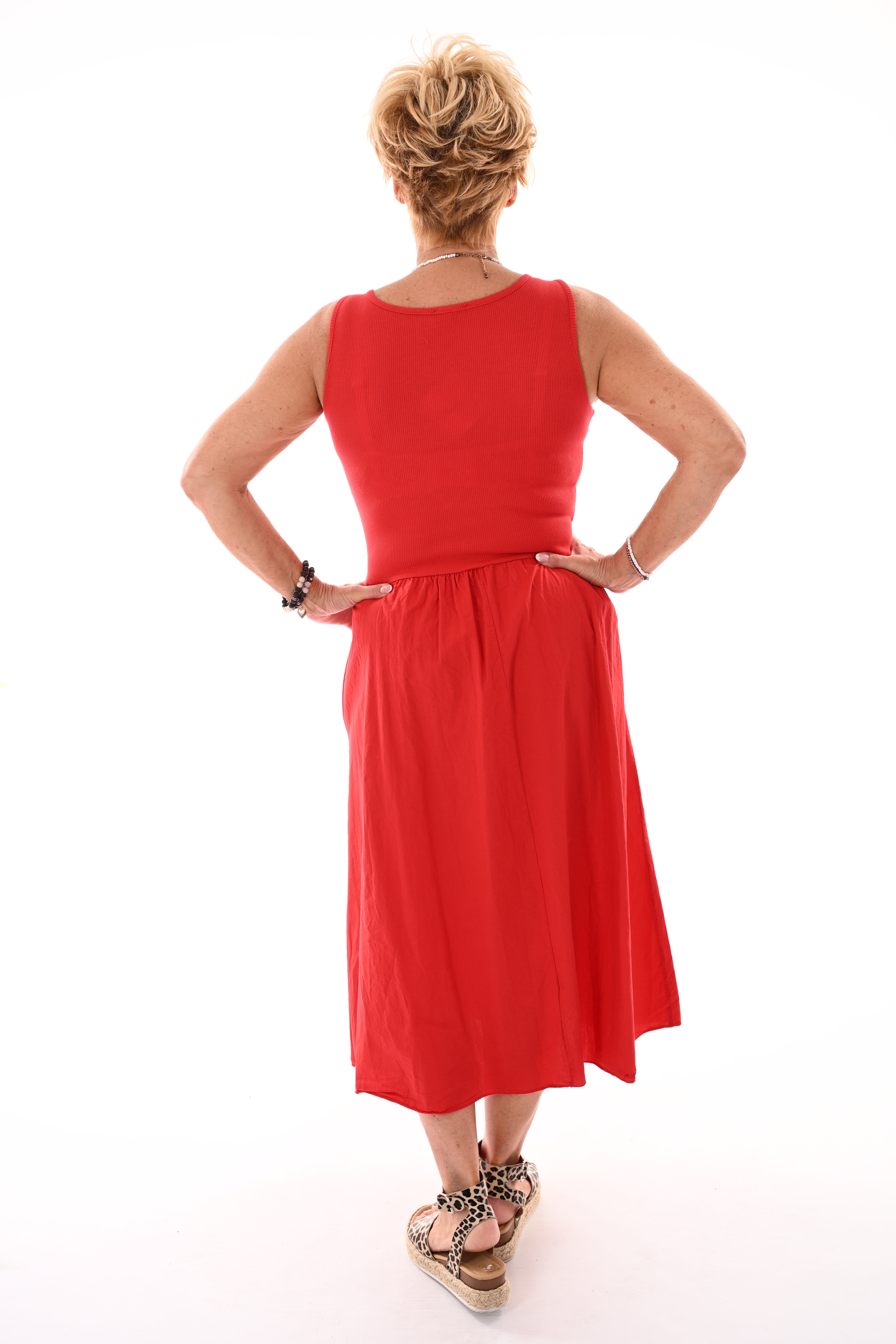 Basic jurk mouwloos uni rood