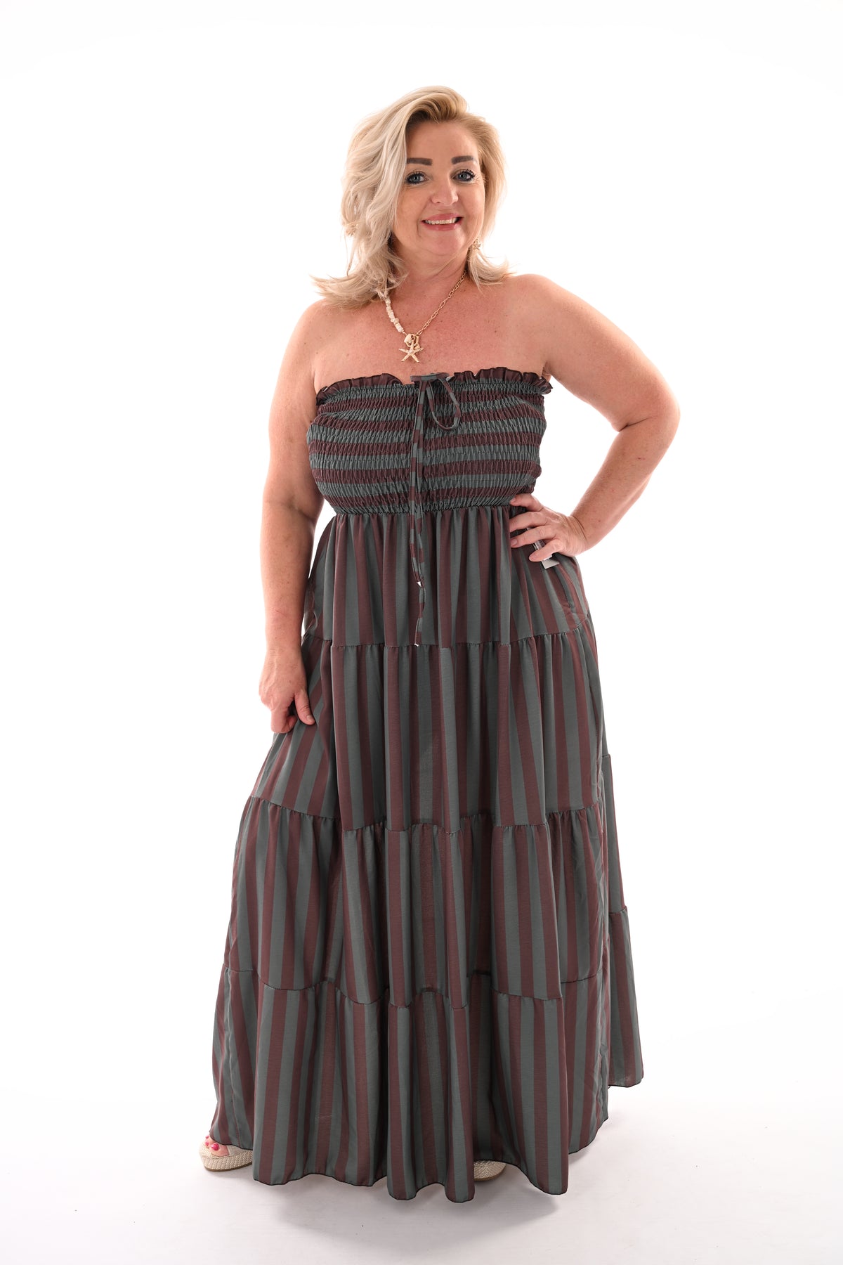 Off-shoulder jurk strepen en stroken donkergroen/bruin