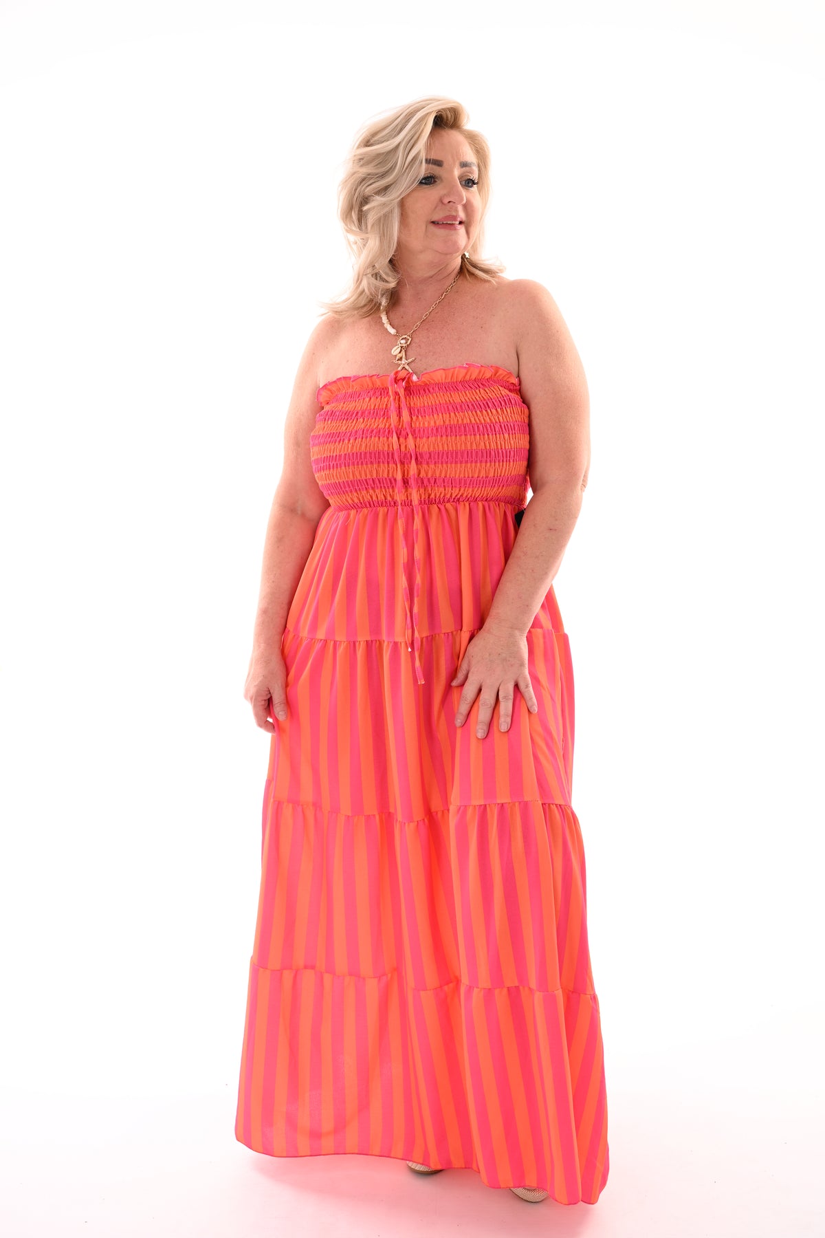 Off-shoulder jurk strepen en stroken oranje/felroze