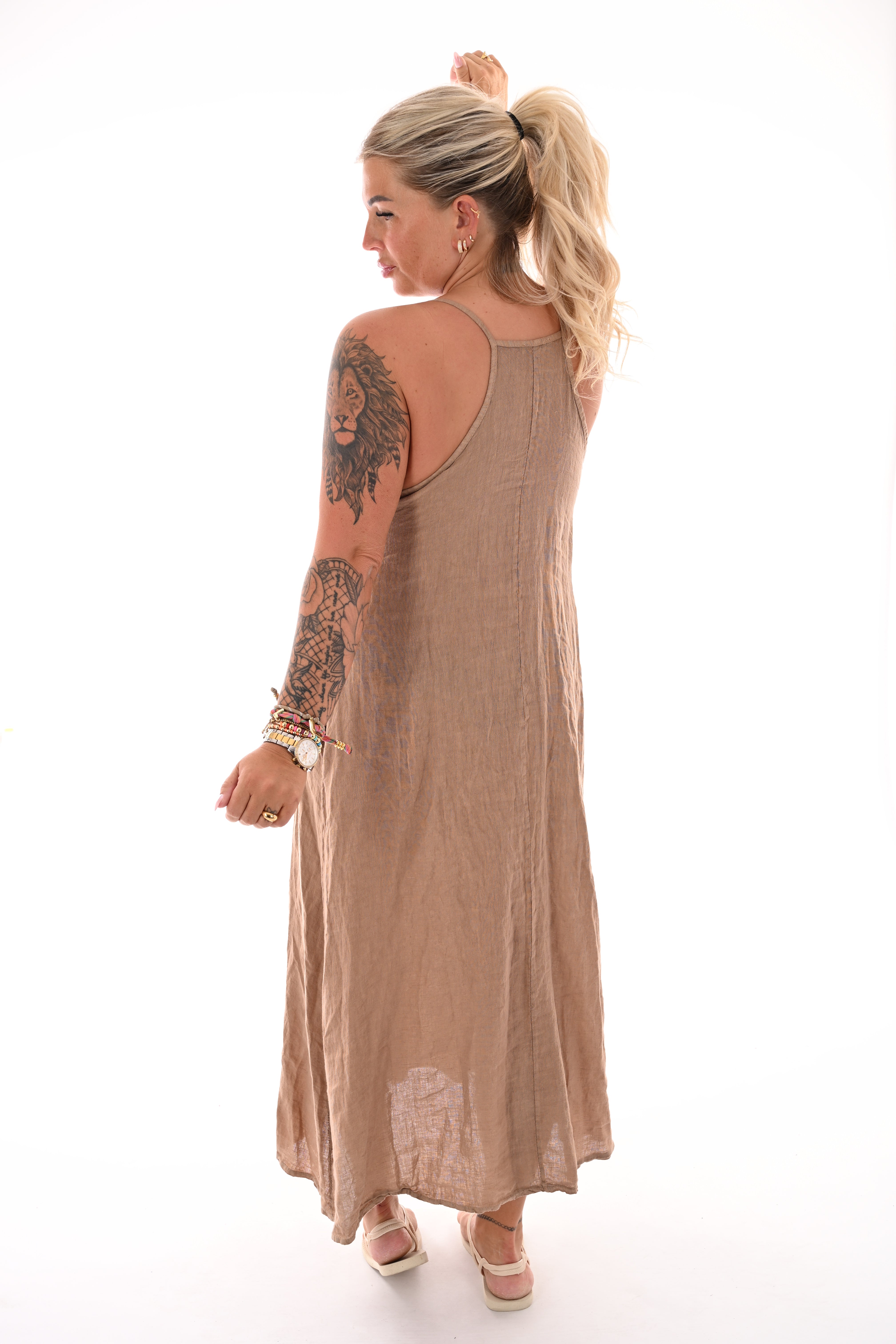 Lange jurk rafel rand camel