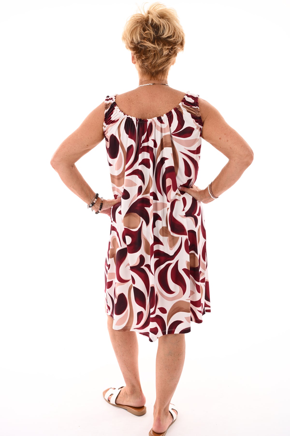 Kort jurkje smock patroon bordeaux