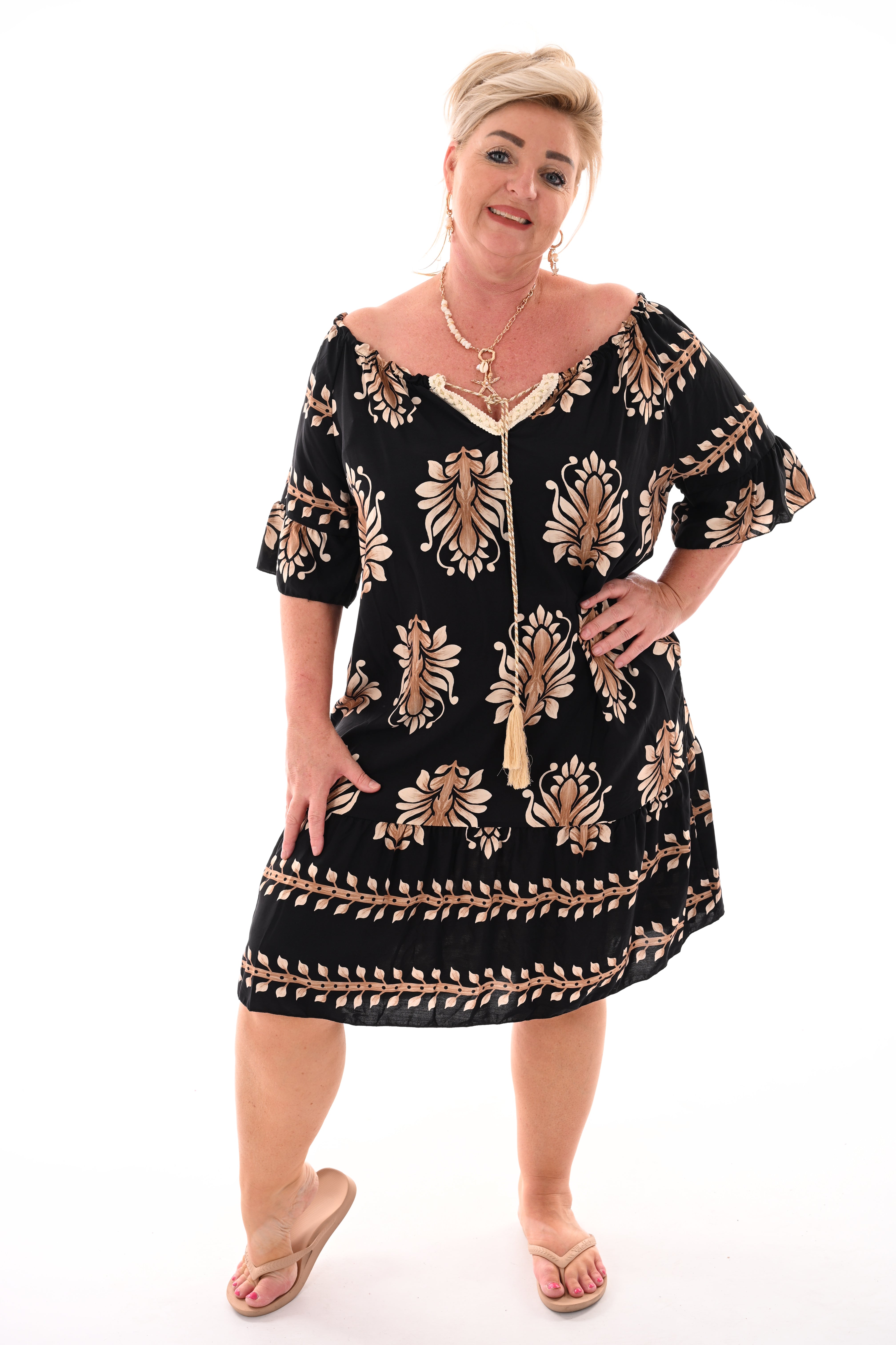 Off-shoulder jurk barok trompetmouwen zwart