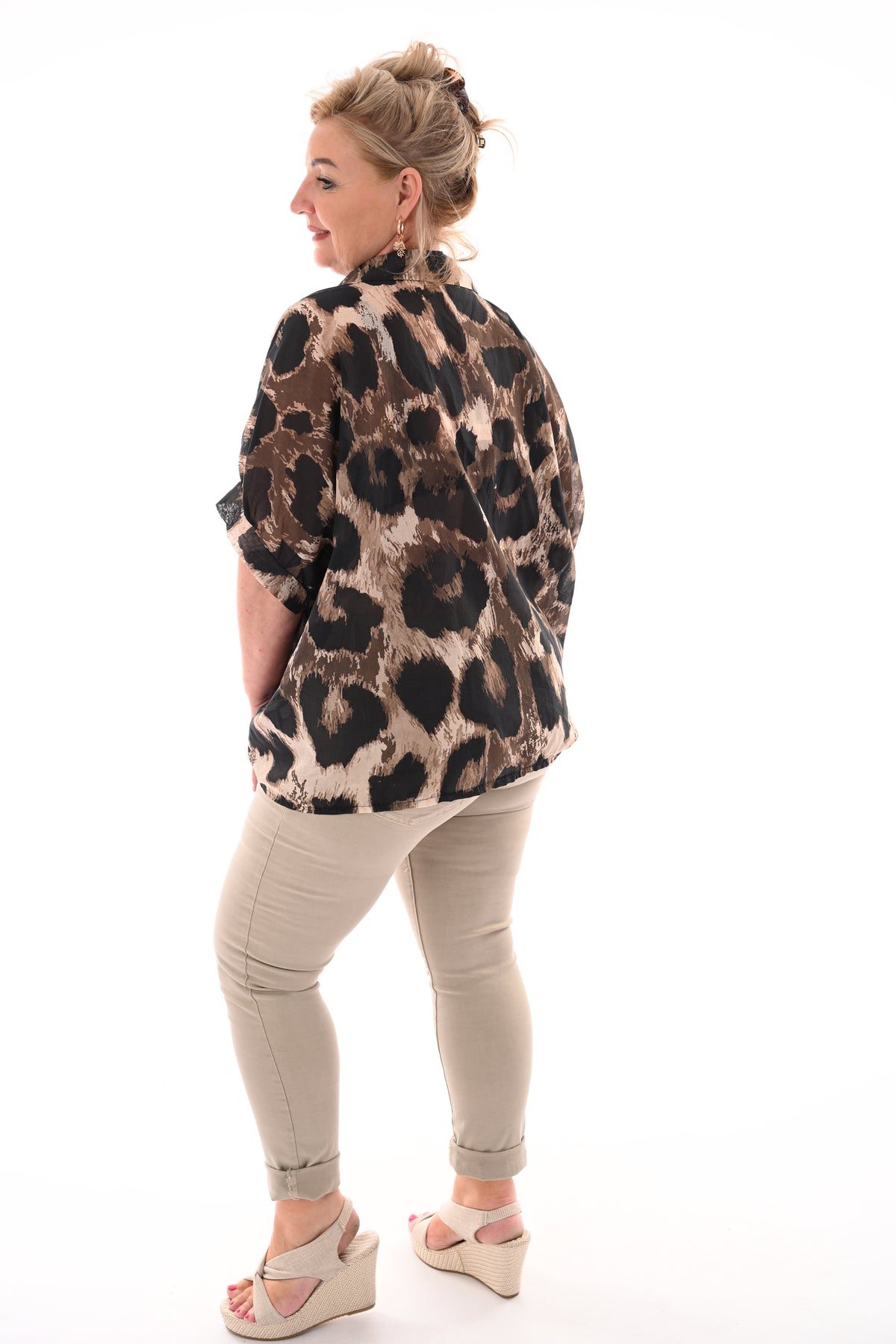 Doorknoop blouse print panter vlekken donkerbruin