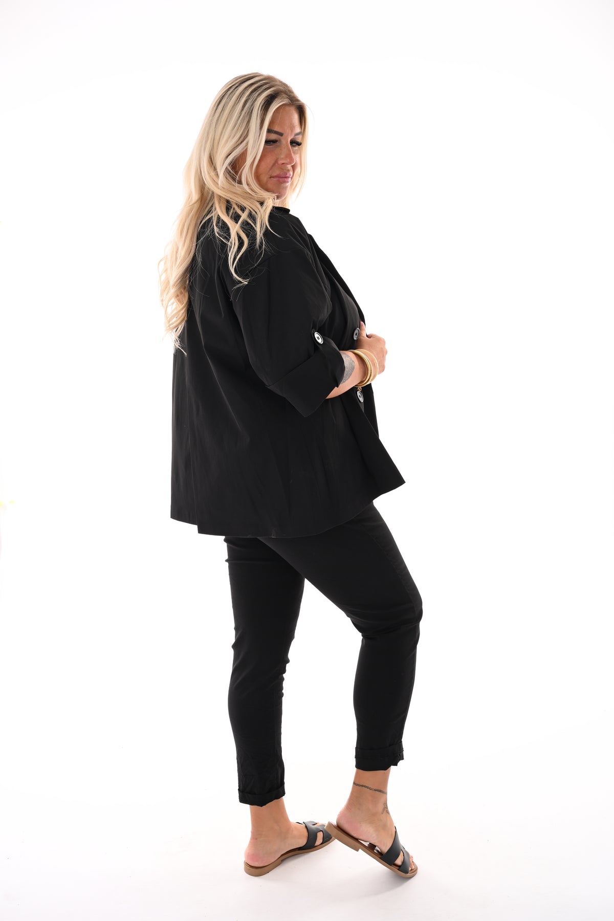 Korte trenchcoat ophaalmouwen zwart