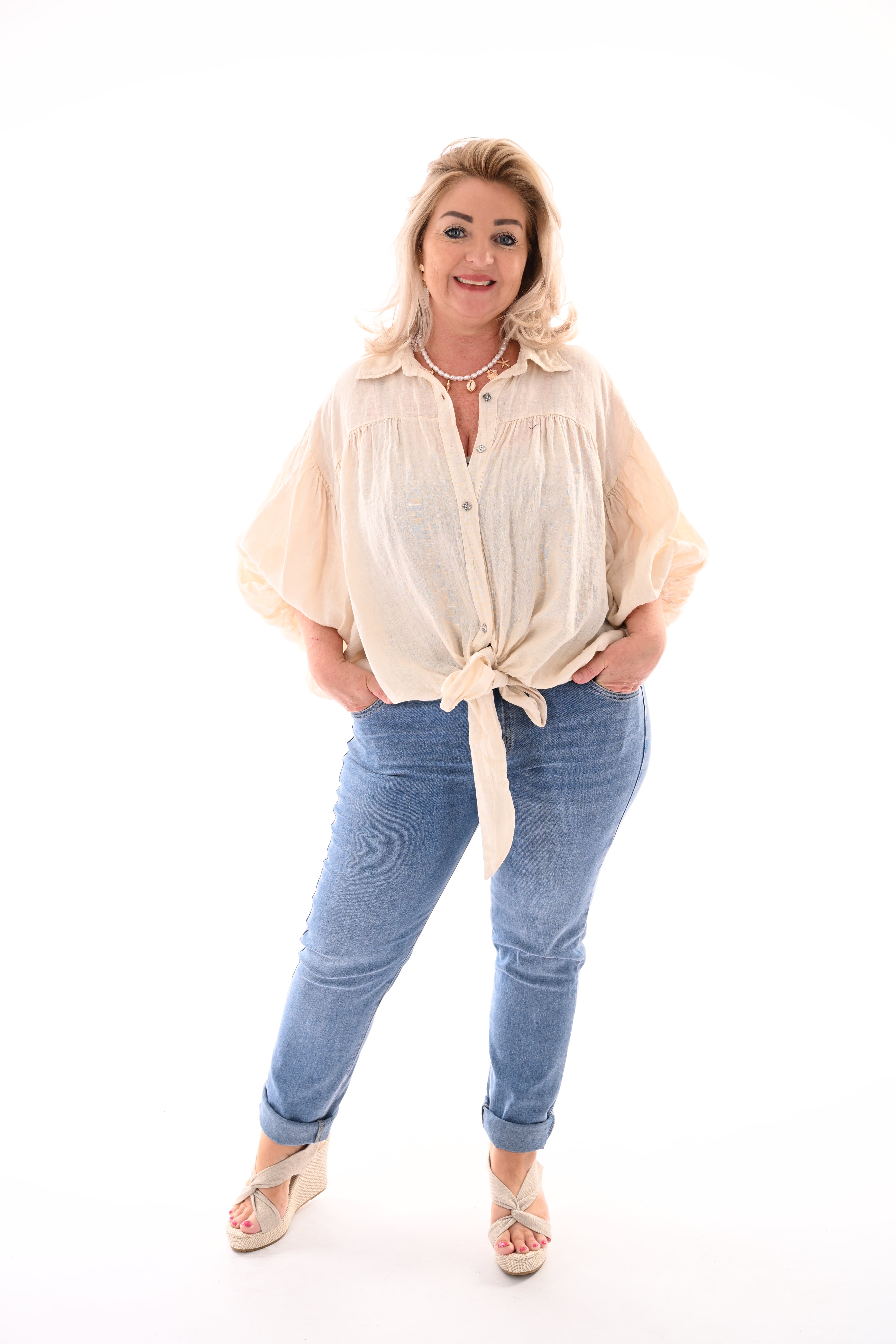 Blouse knoop detail creme