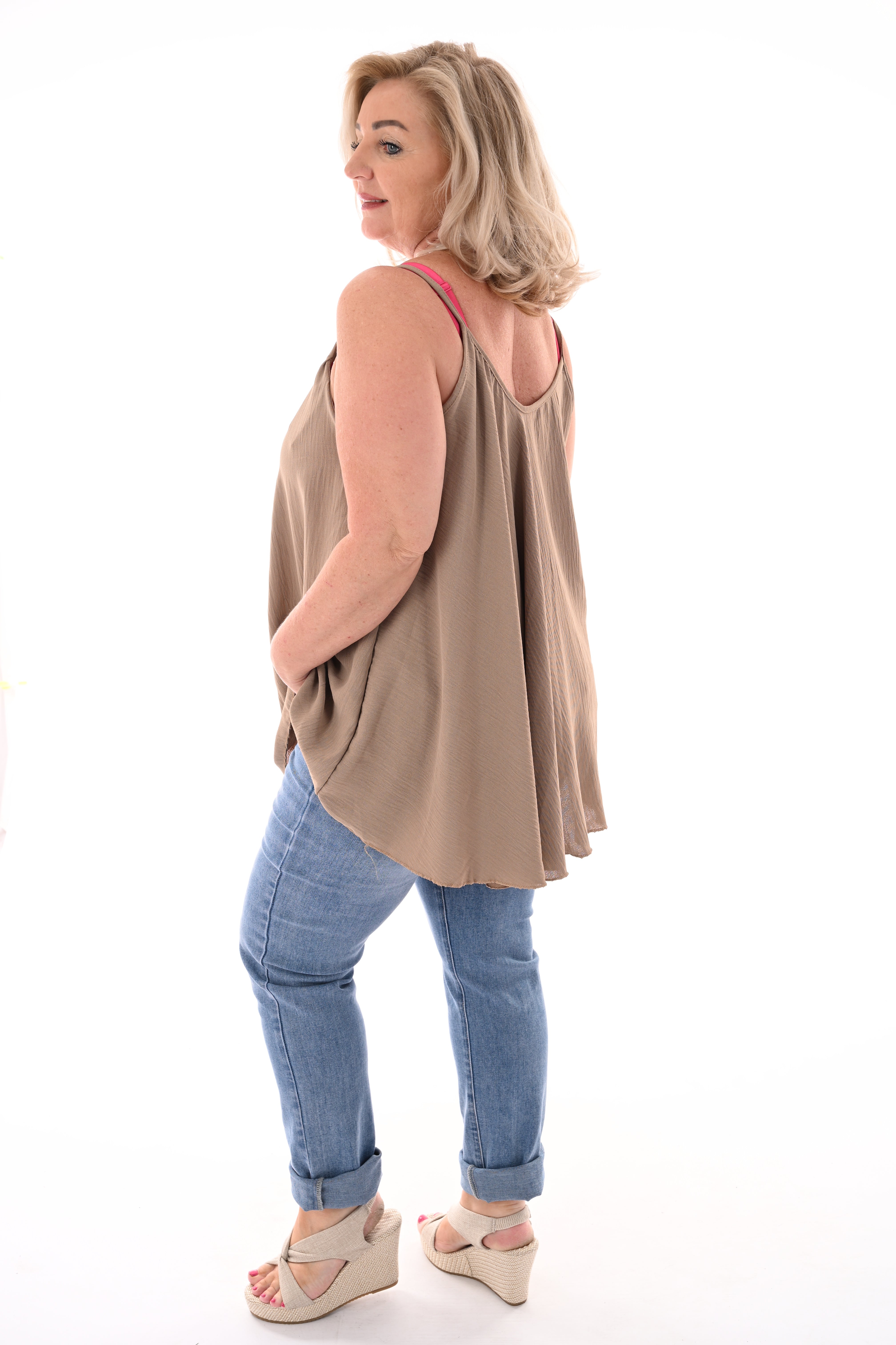 Basic hemdje v-hals camel