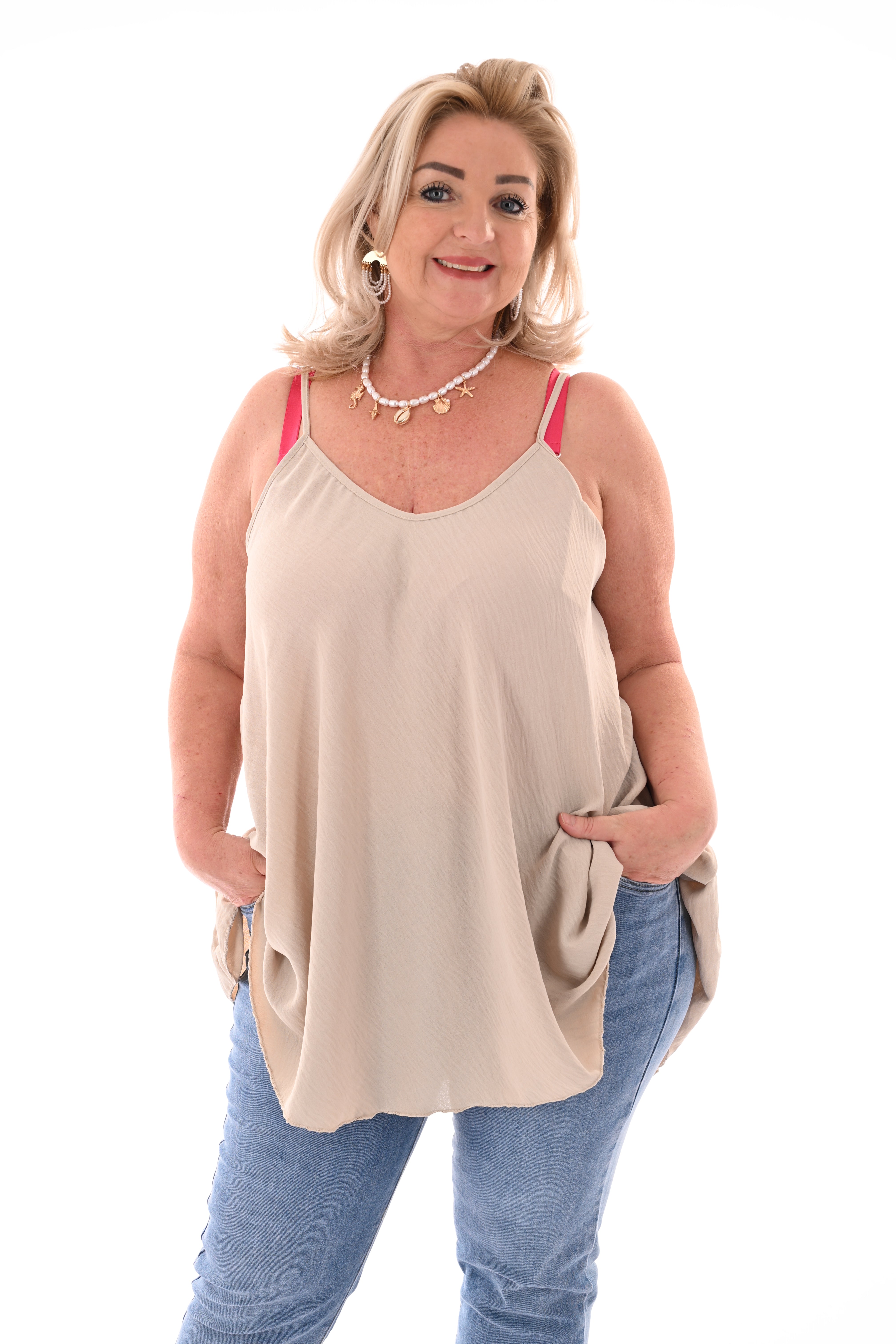 Basic hemdje v-hals beige