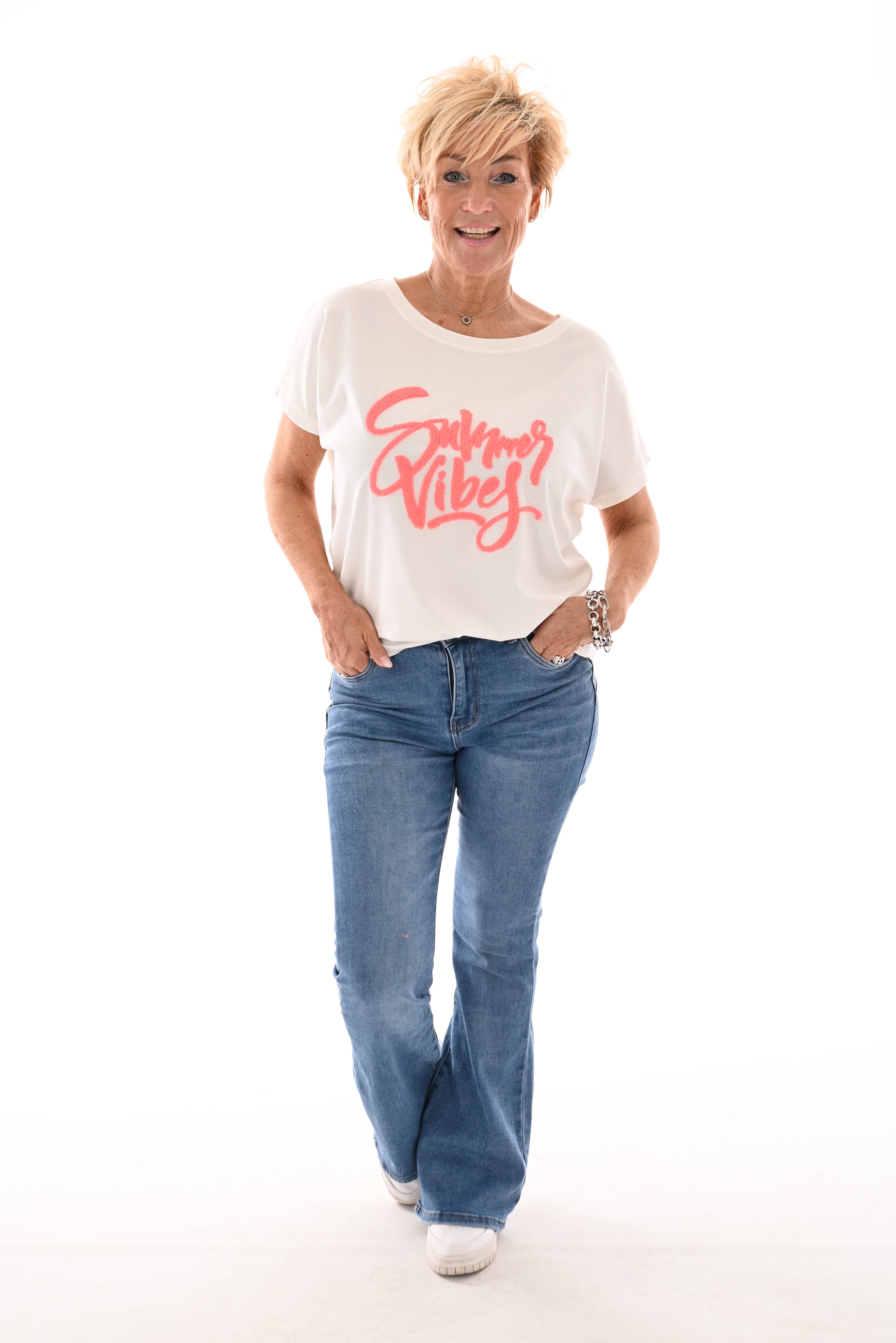 T-shirt summer vibes roomwit
