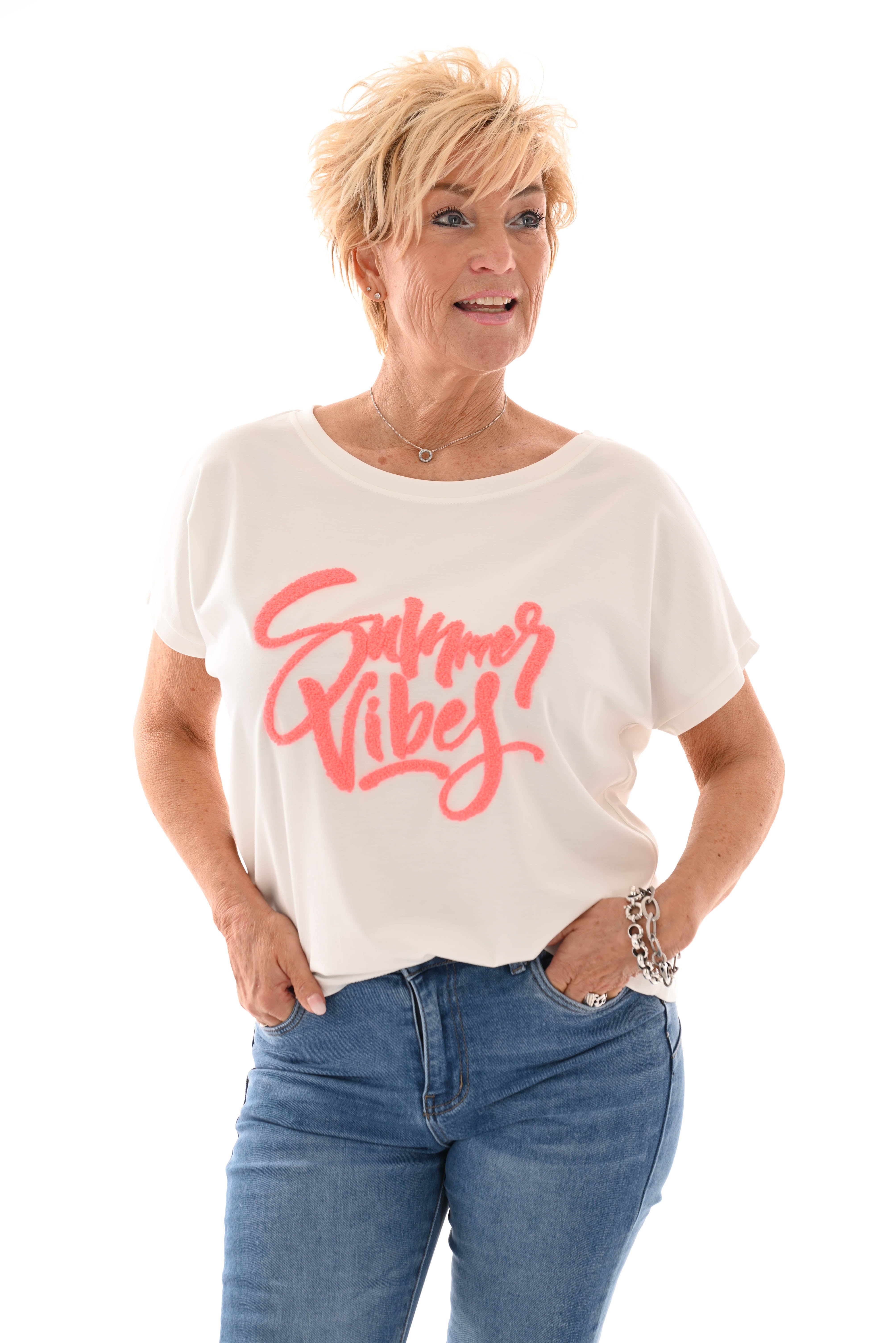 T-shirt summer vibes roomwit