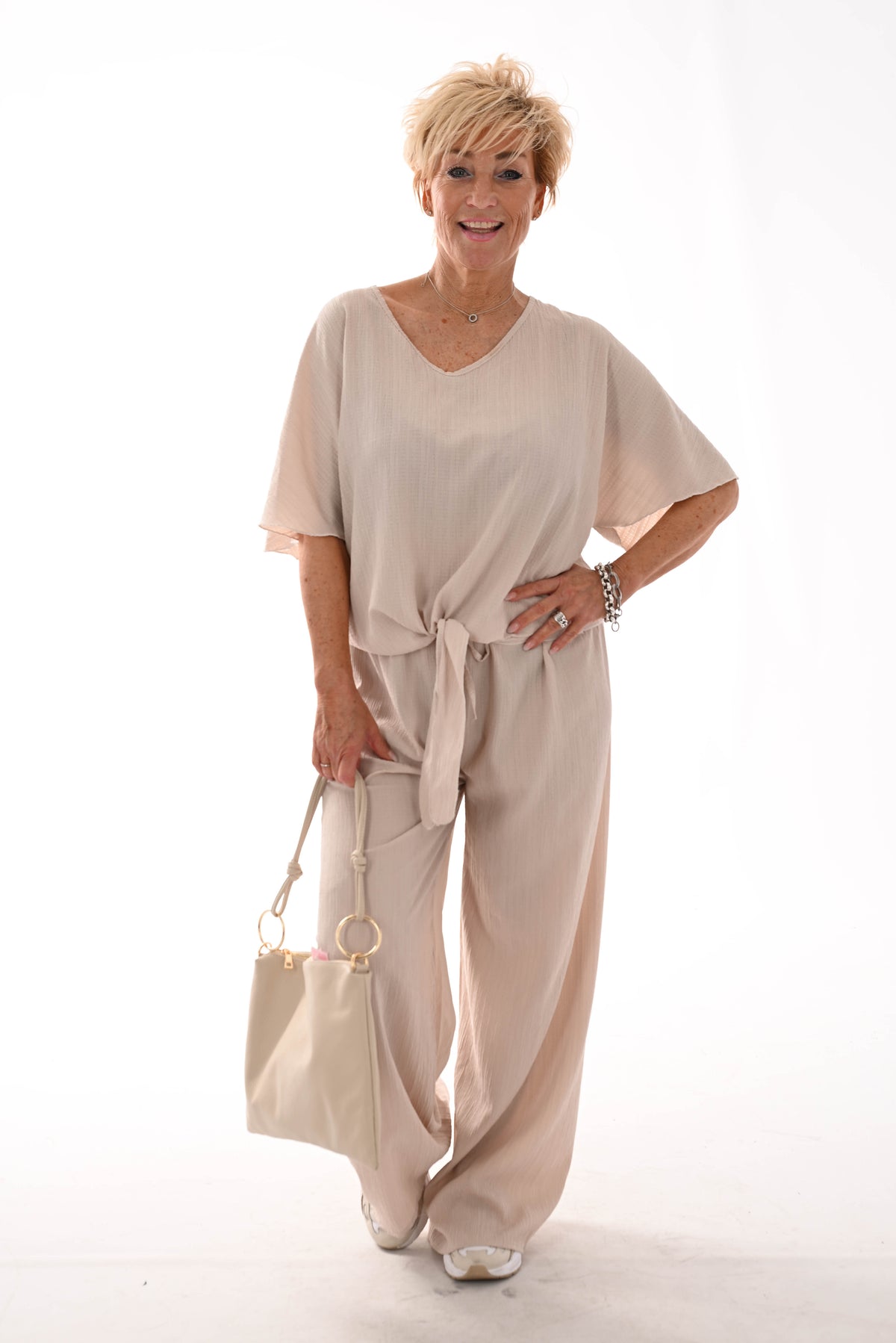 Tweedelig set knoopdetail beige
