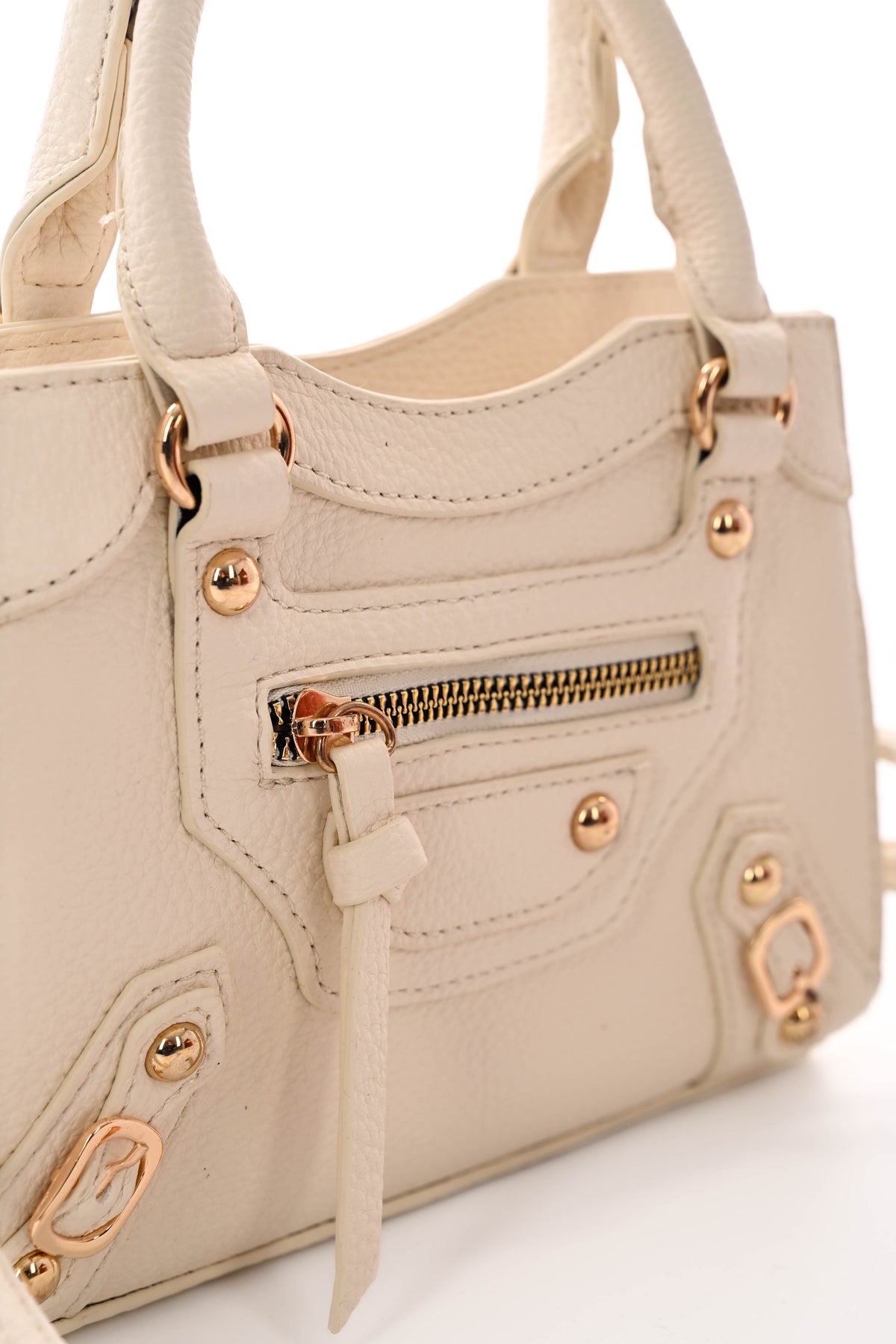 Handtas met studs en gespjes creme
