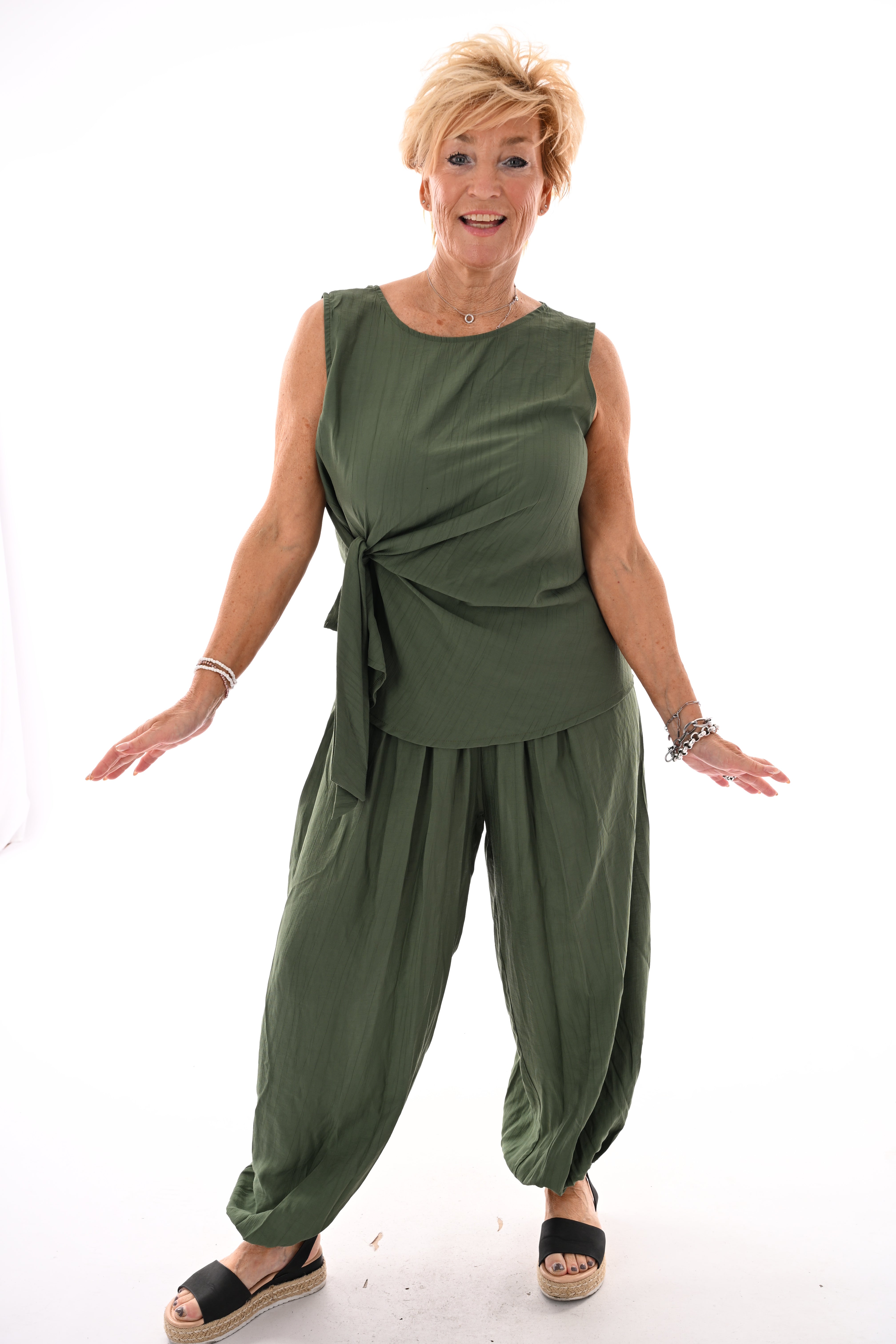 Tweedelig set ballon broek olijfgroen