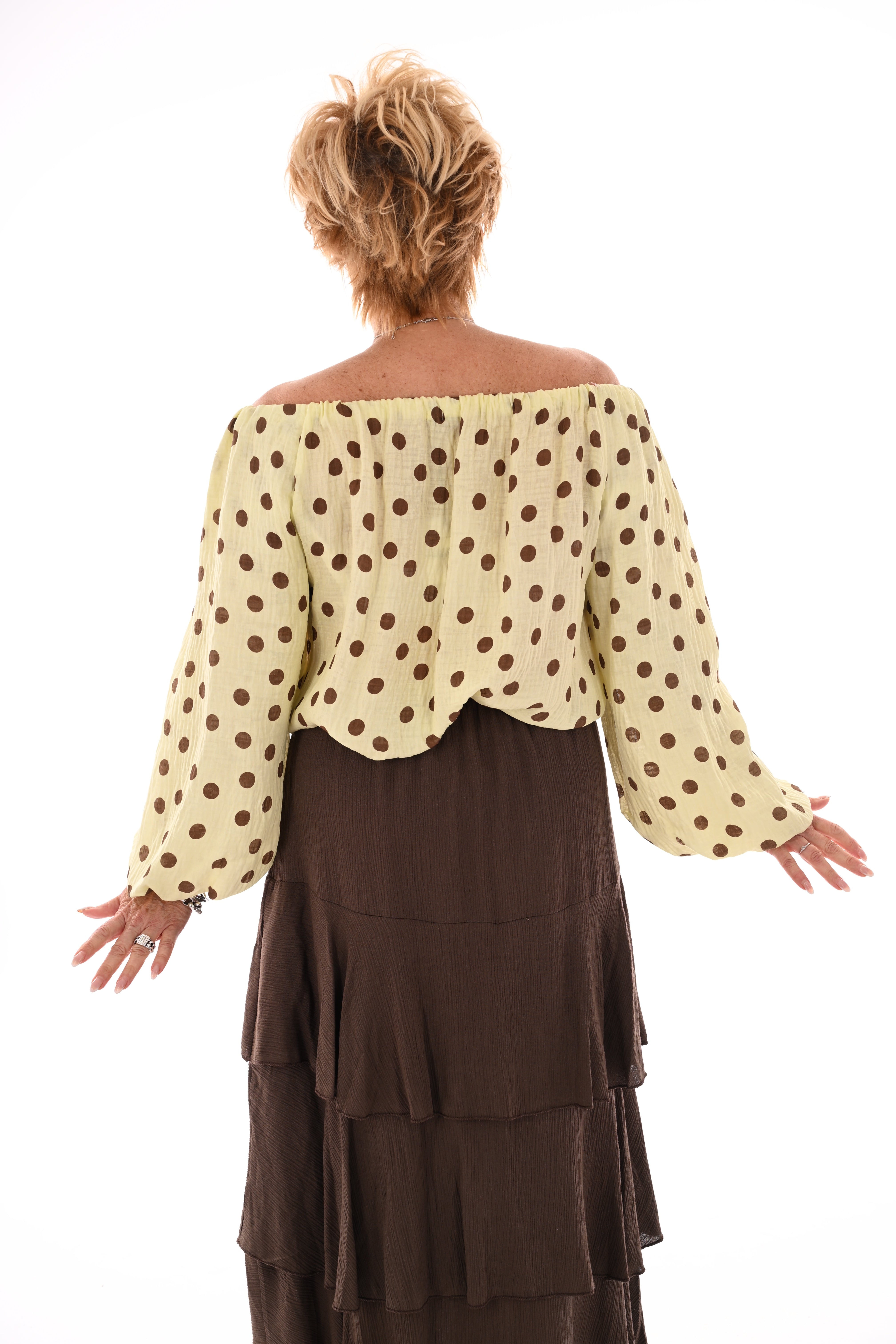 Off-shoulder top dots lichtgeel