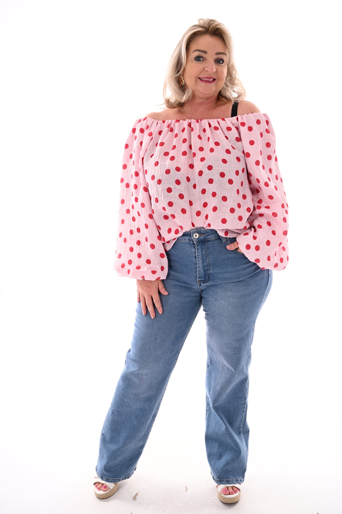 Off-shoulder top dots lichtroze