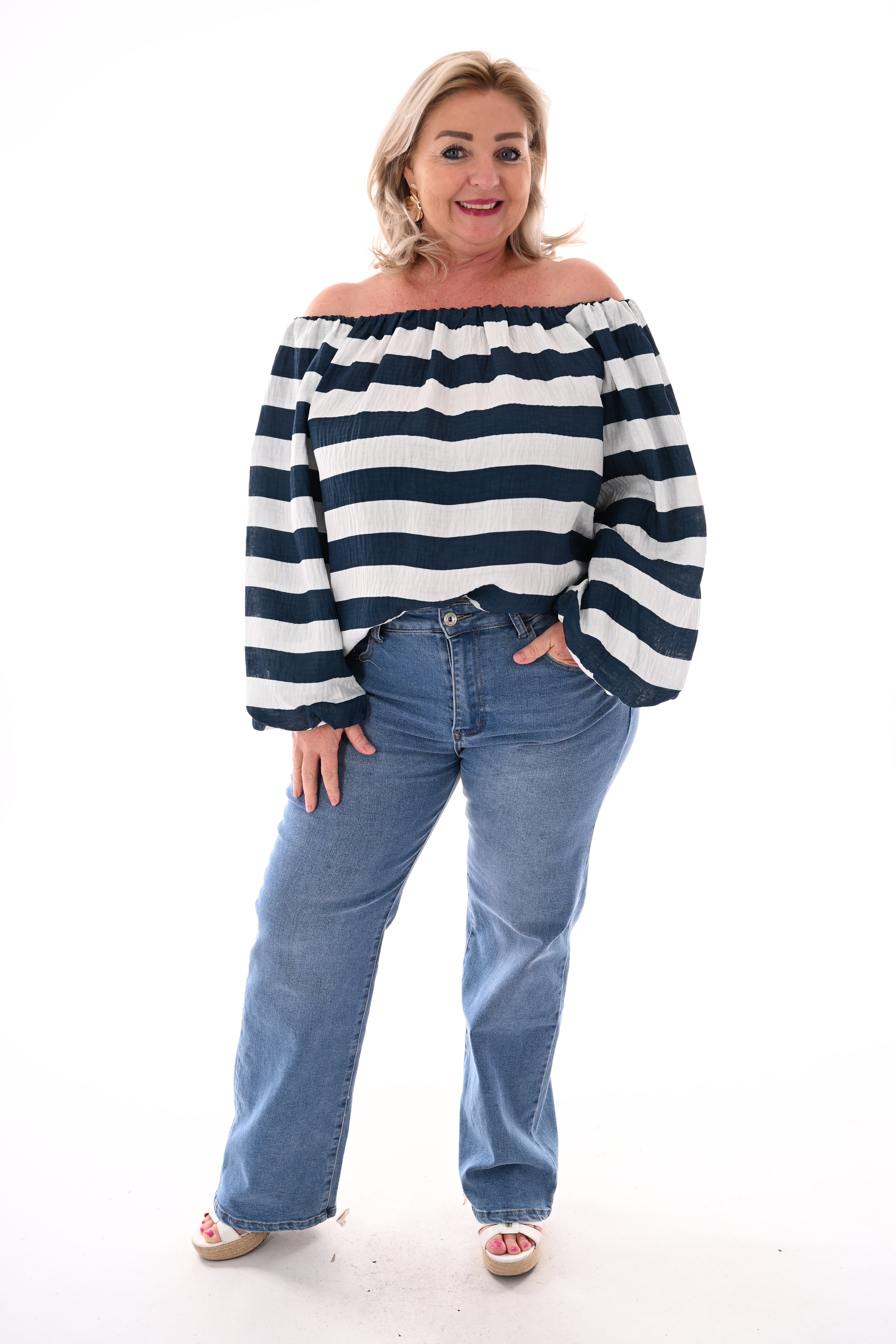 Off-shoulder top horizontale strepen marineblauw/roomwit