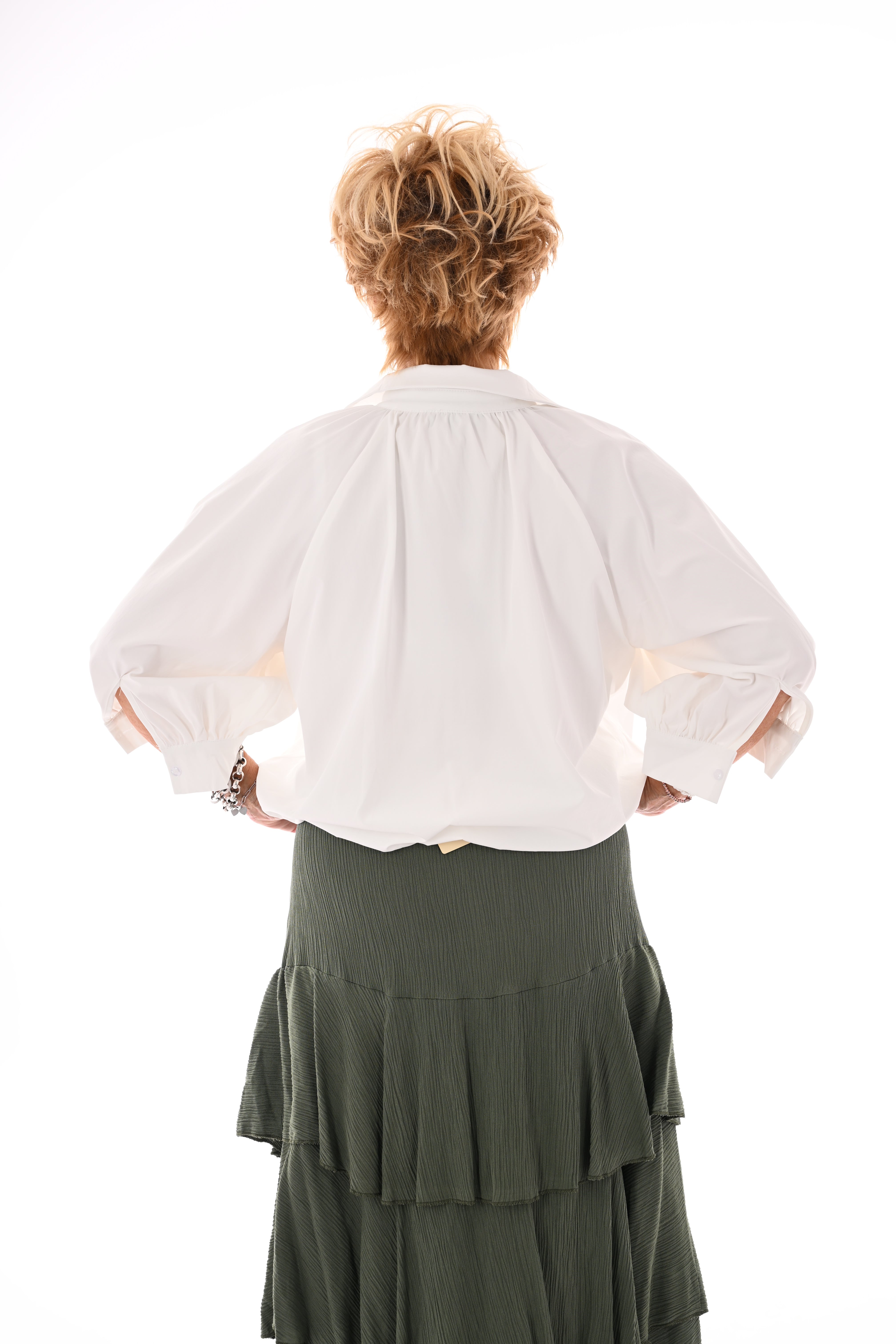 Cropped blouse wit