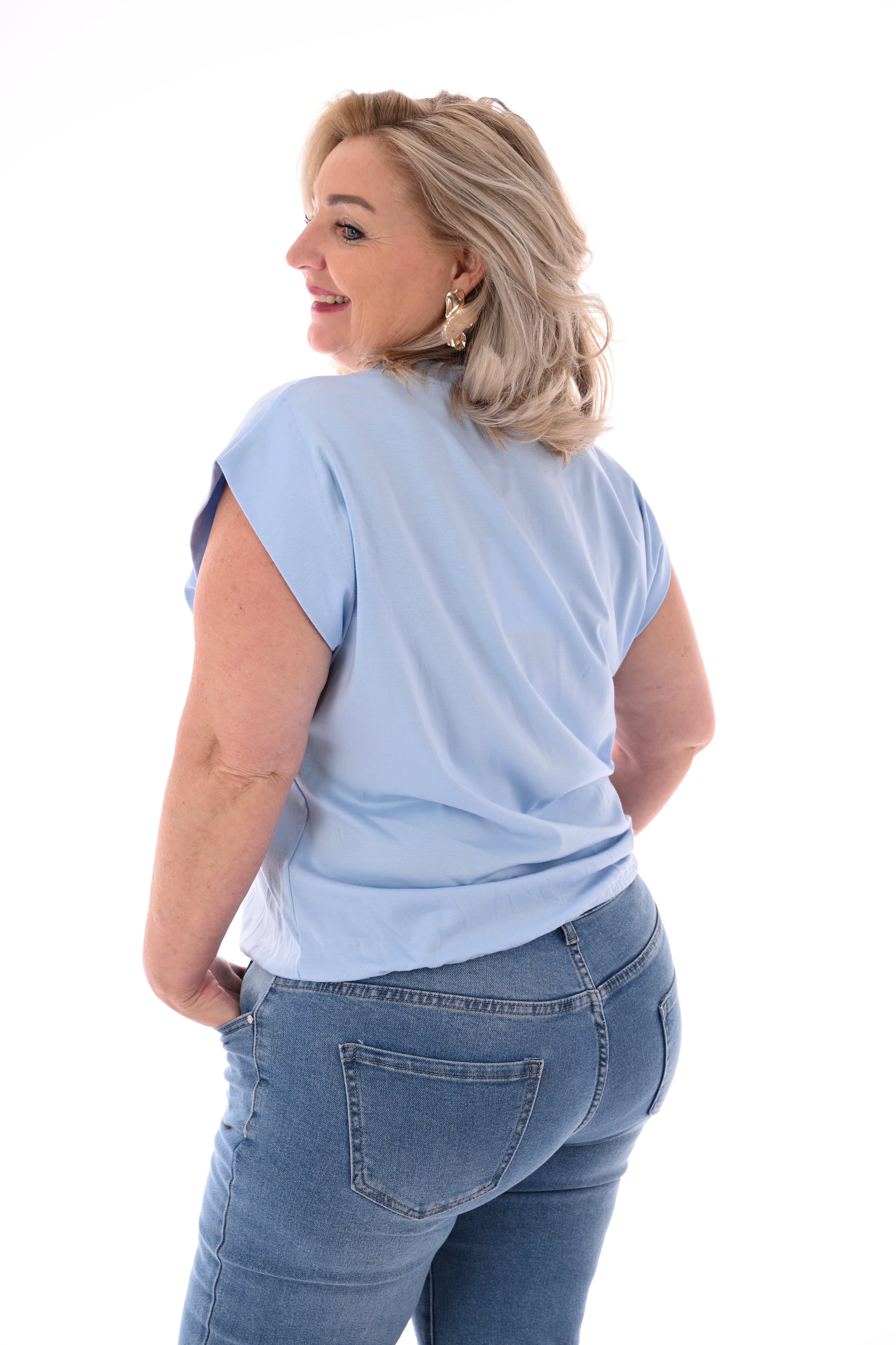 Shirt elastieken onderrand lichtblauw
