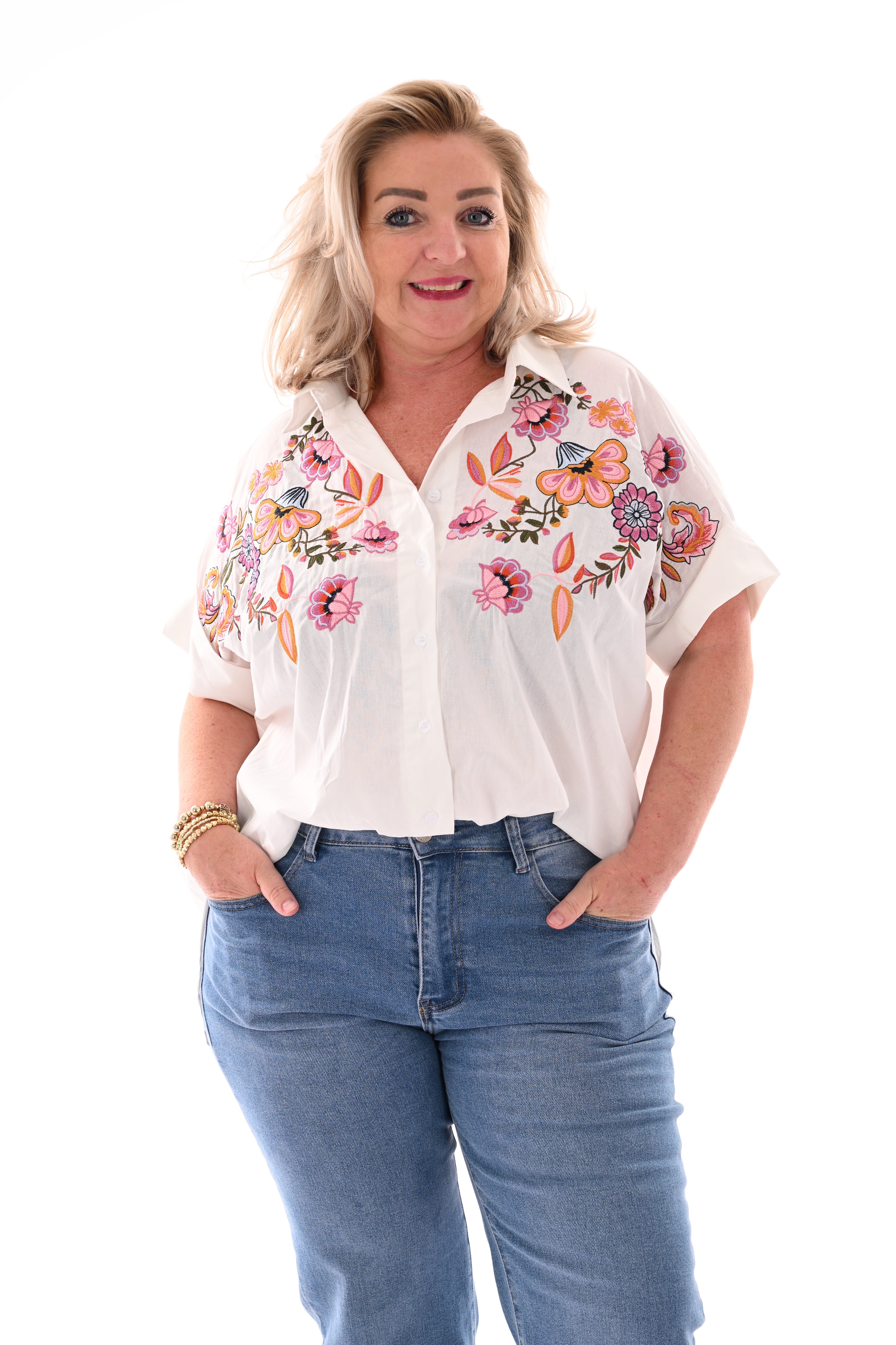 Blouse doorknoop bloemen wit