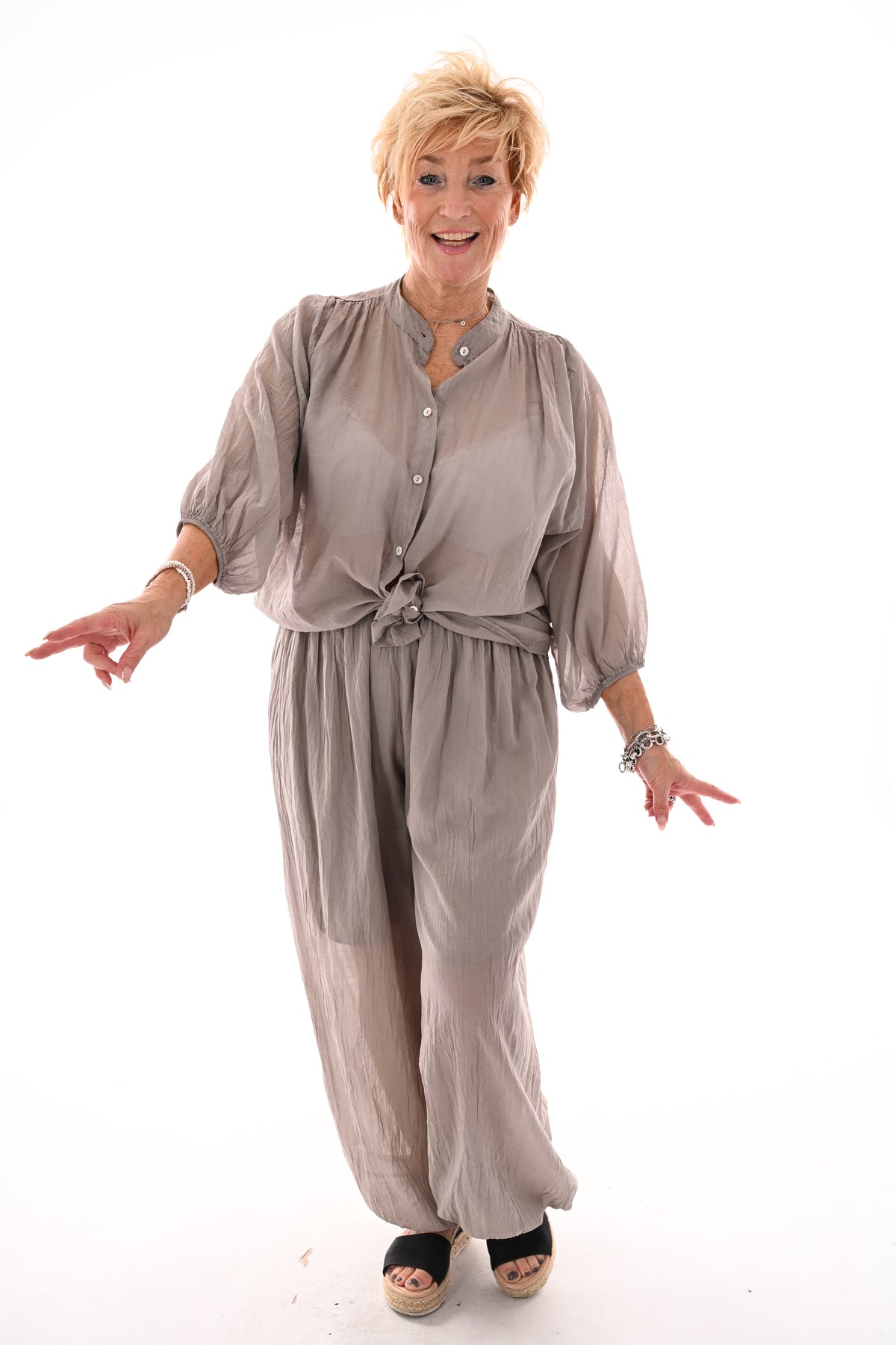 Tweedelig set ballon met blouse taupe