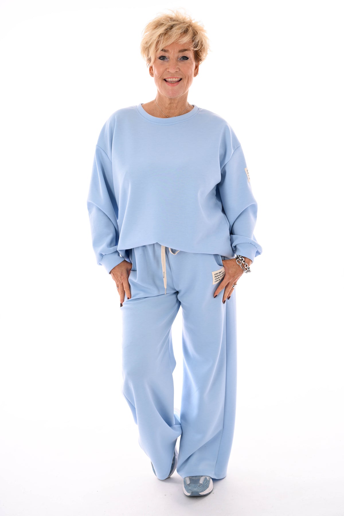 Tweedelig pak wijde broek applicatie lichtblauw