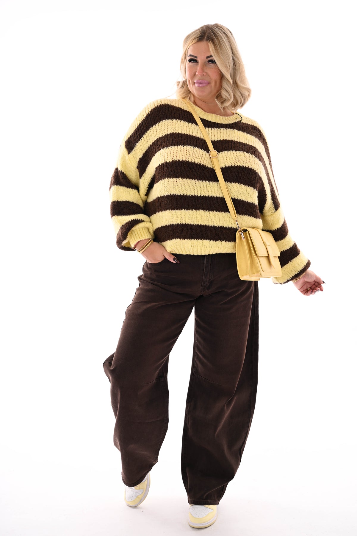 Grof gebreide trui brede streep geel