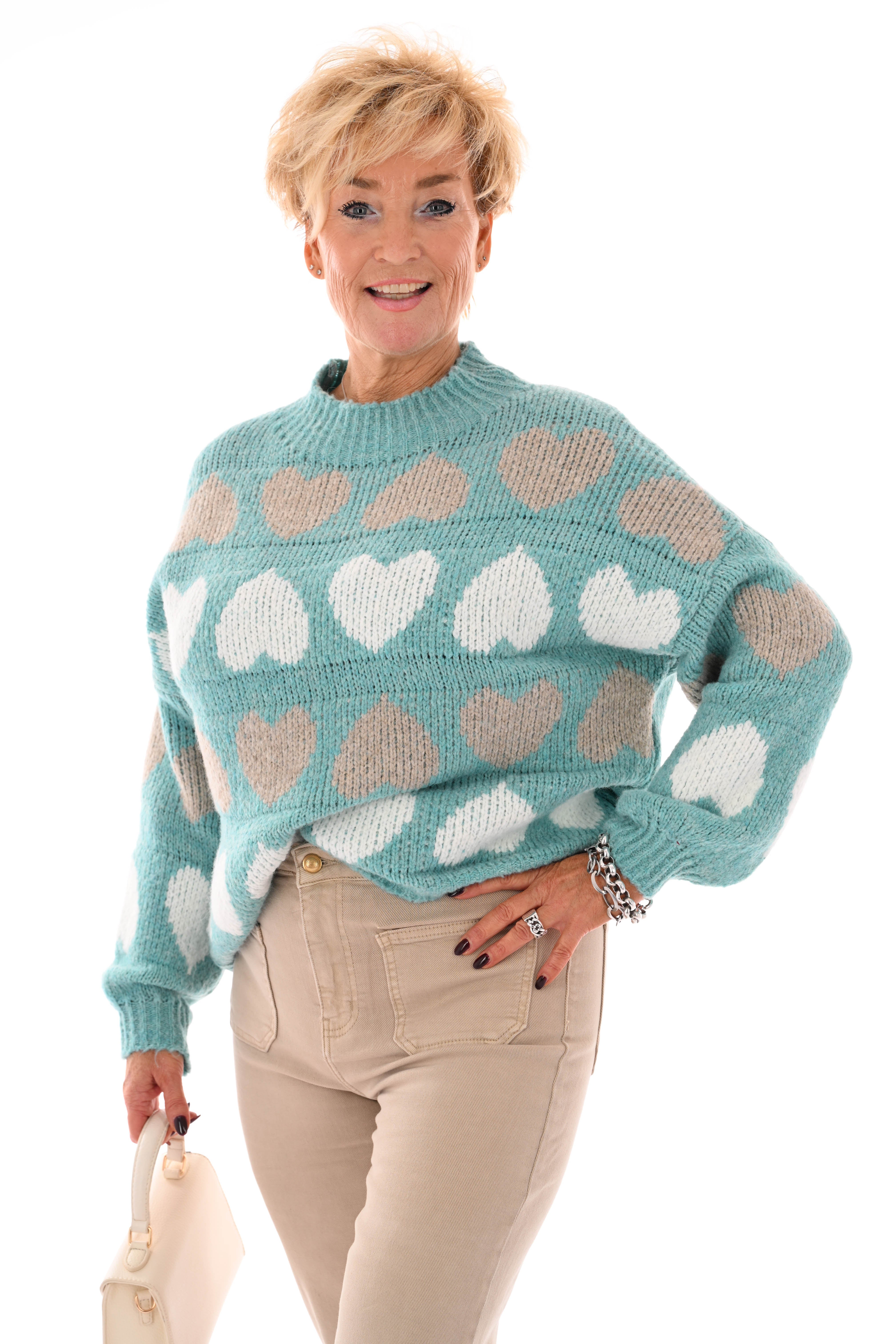 Gebreide trui ronde hals hartjes turquoise