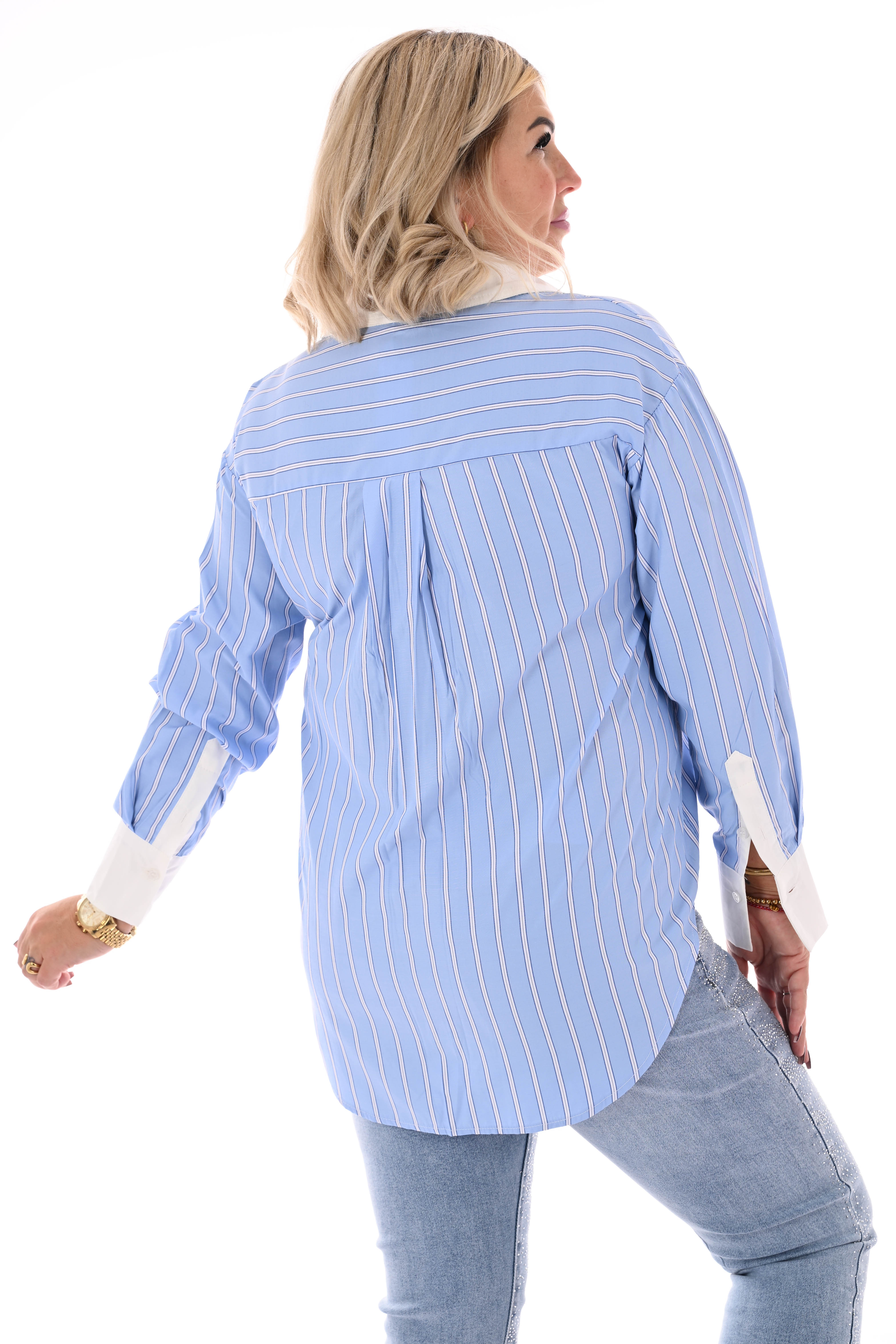 Fijn gestreepte blouse lichtblauw