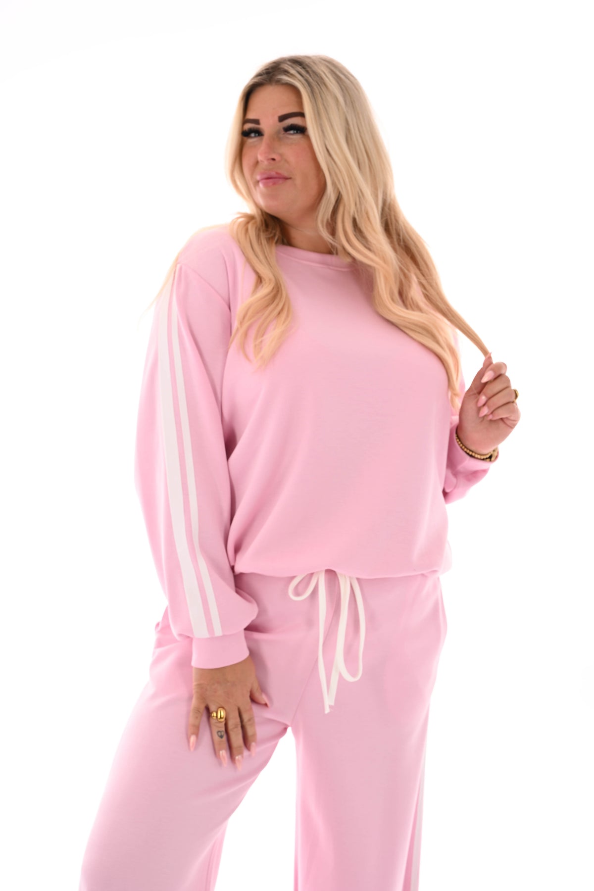 Tweedelig pak met smalle bies aantrekkoord roze