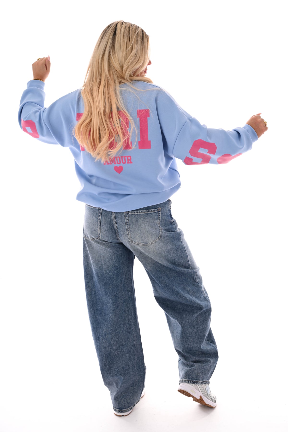 Sweater Paris Amour lichtblauw